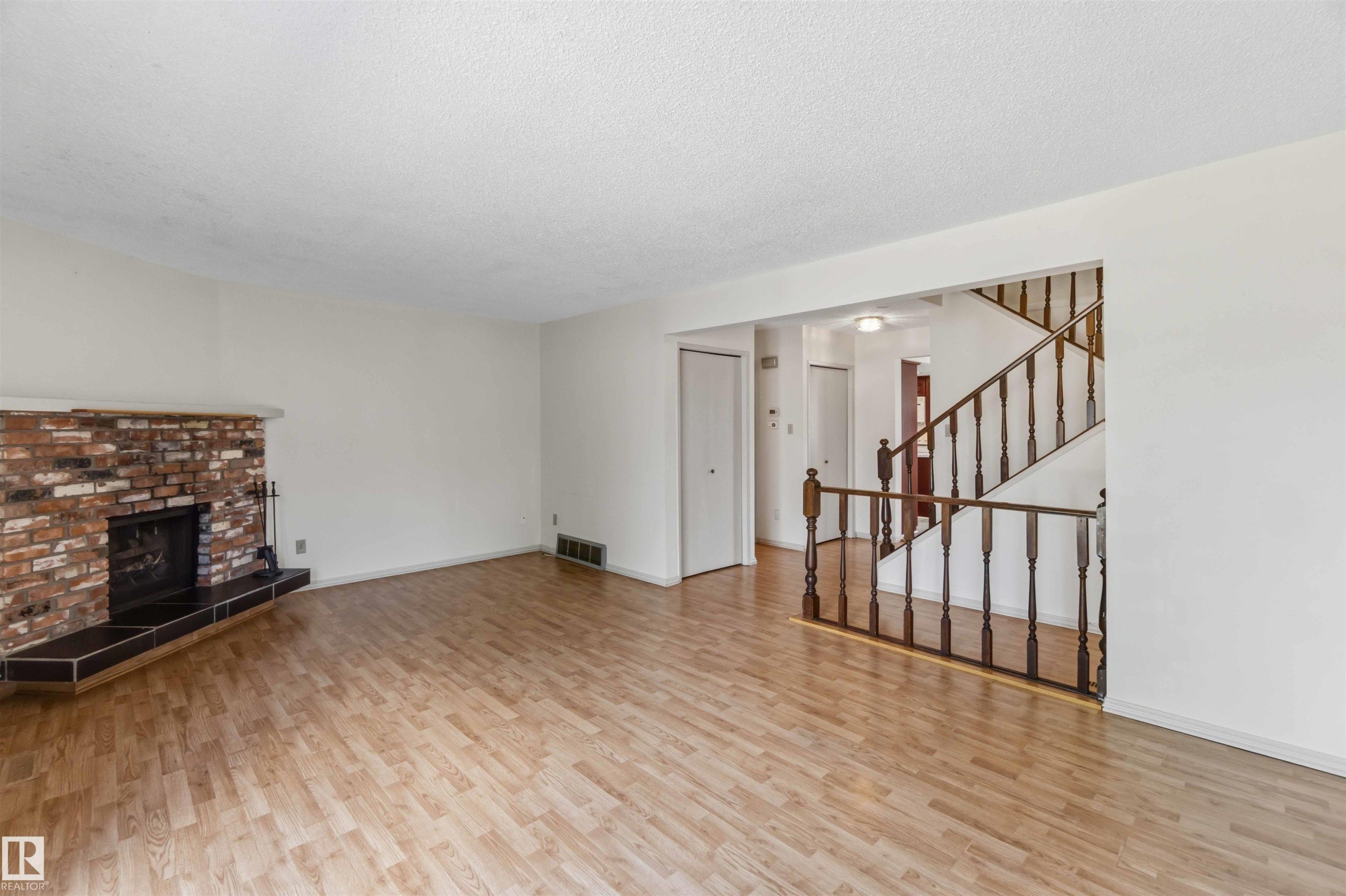 2716 136A Avenue, Edmonton, AB