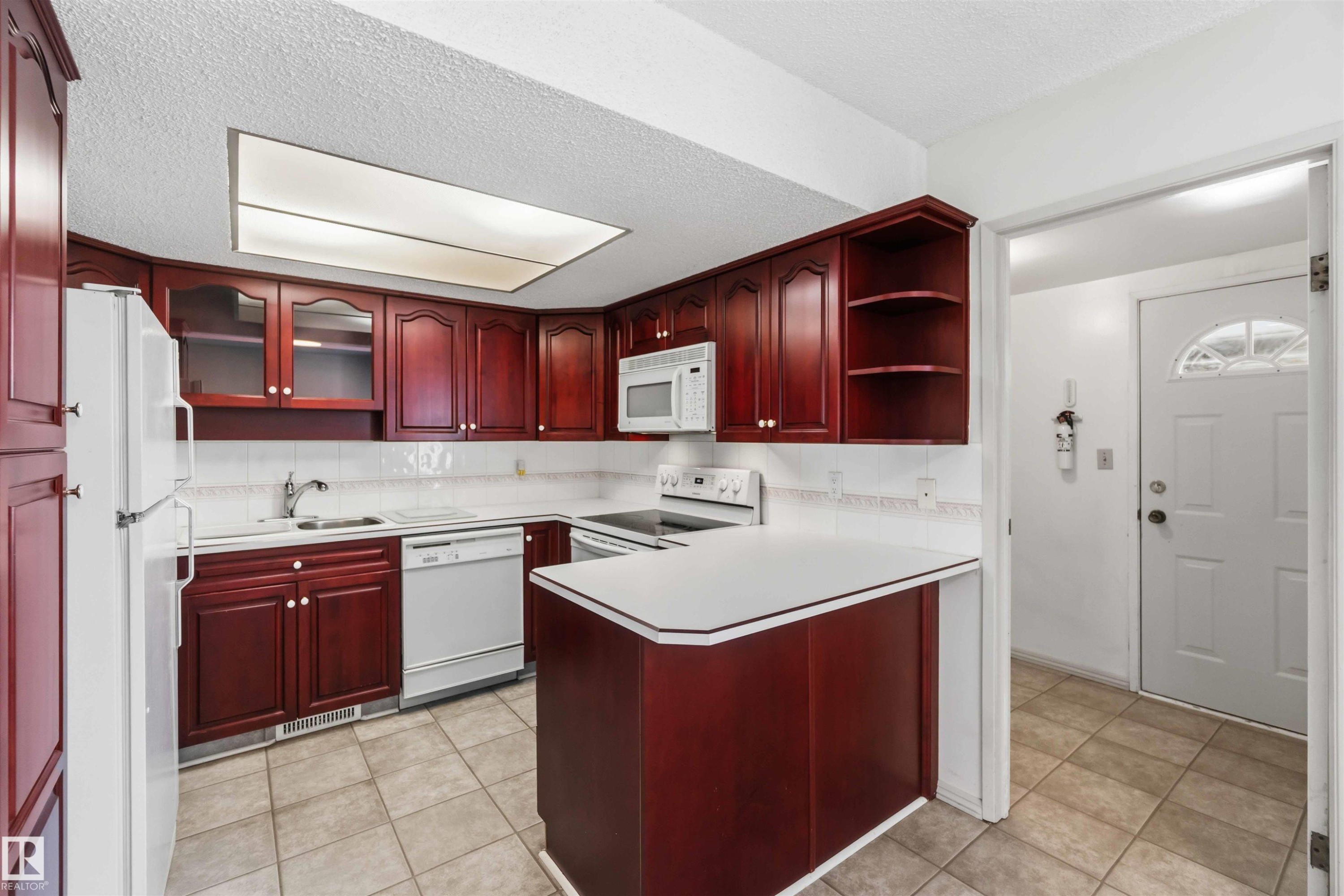 2716 136A Avenue, Edmonton, AB