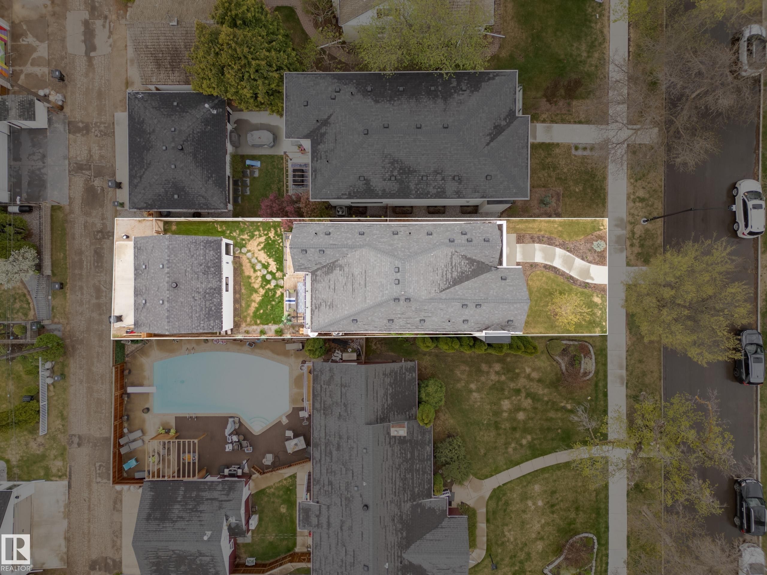 Property outline featuring a main residence with a detached structure - 6115 111 Avenue, Edmonton, AB - With View