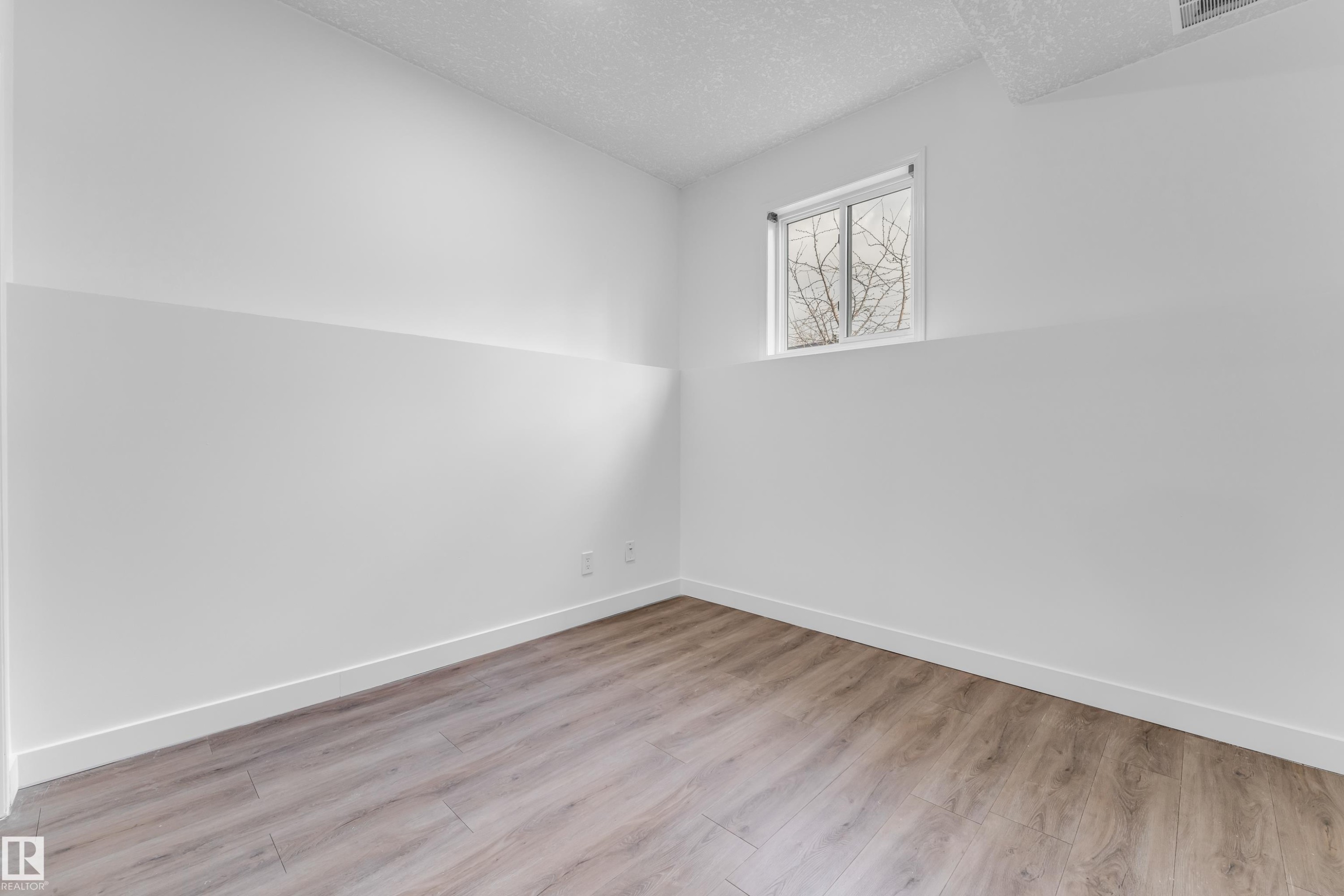 4103 37A Avenue, Edmonton, AB