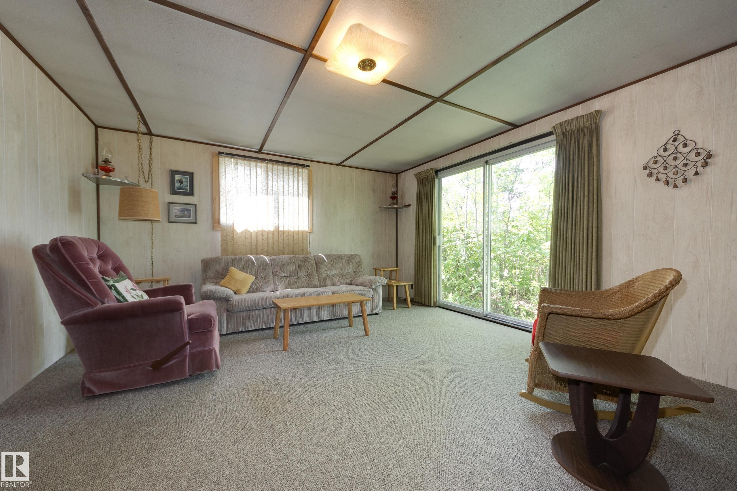 812 3003 Twp Rd 574, Rural Barrhead County, AB