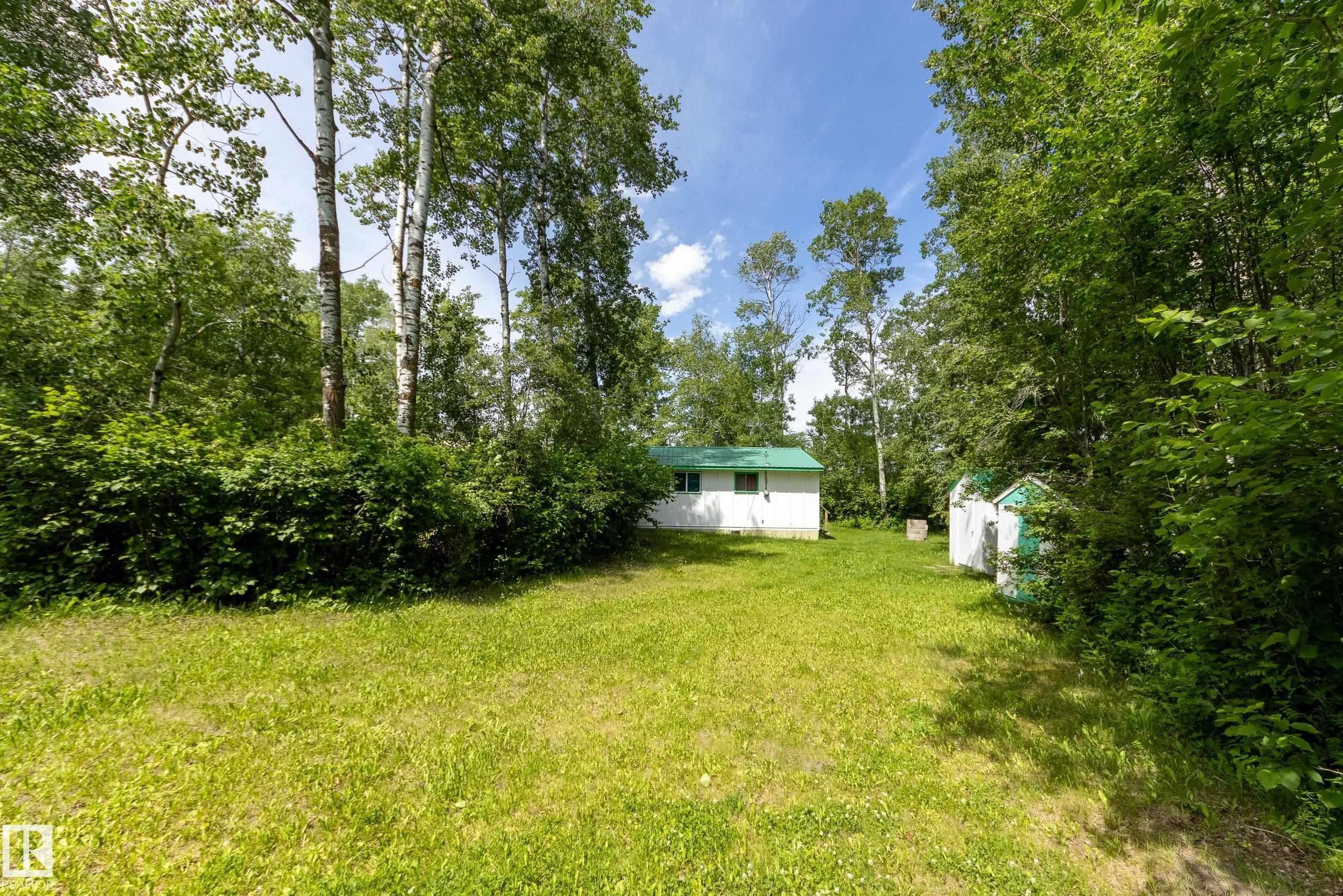 812 3003 Twp Rd 574, Rural Barrhead County, AB