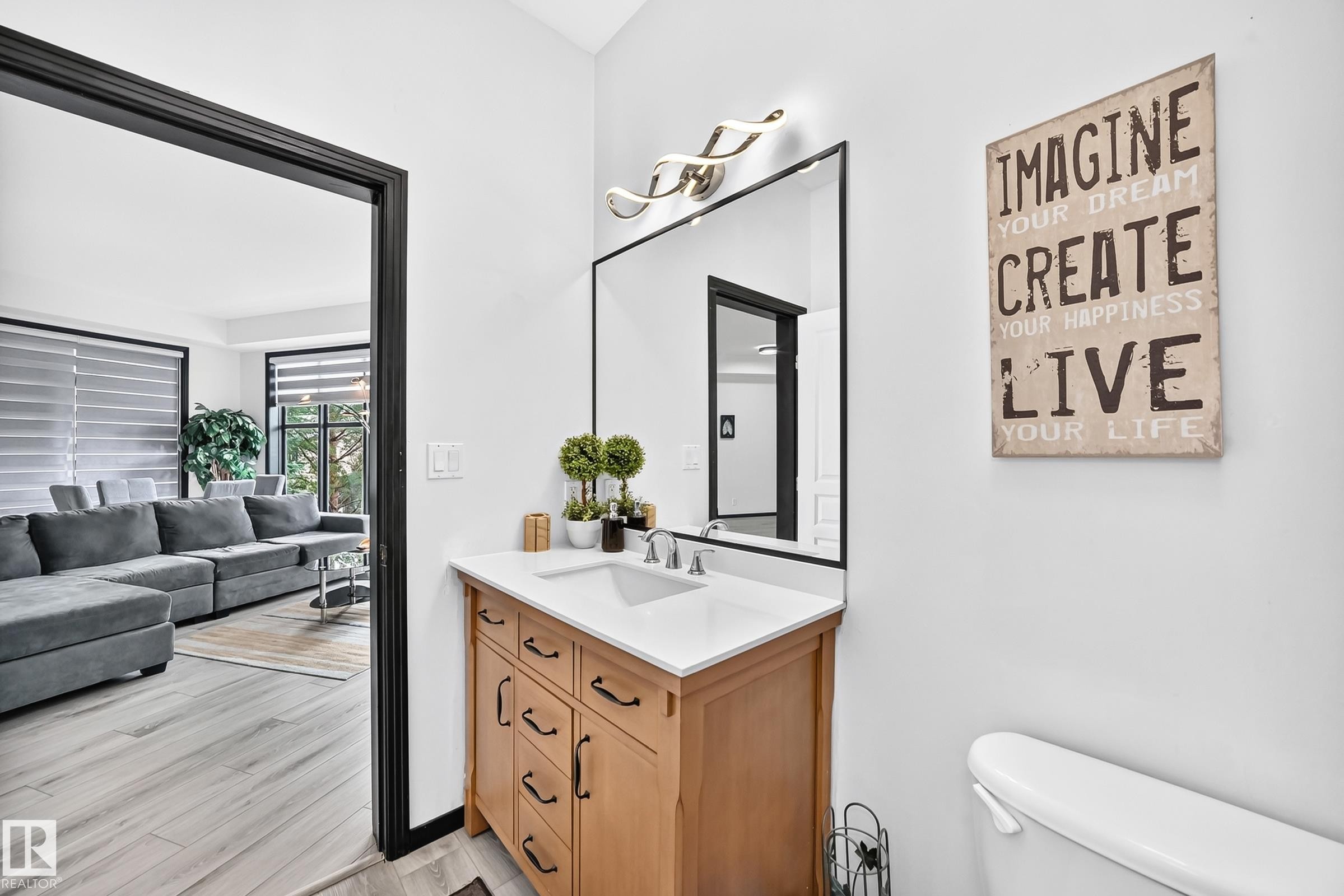 #226 4831 104A St Nw, Edmonton, AB - Indoor