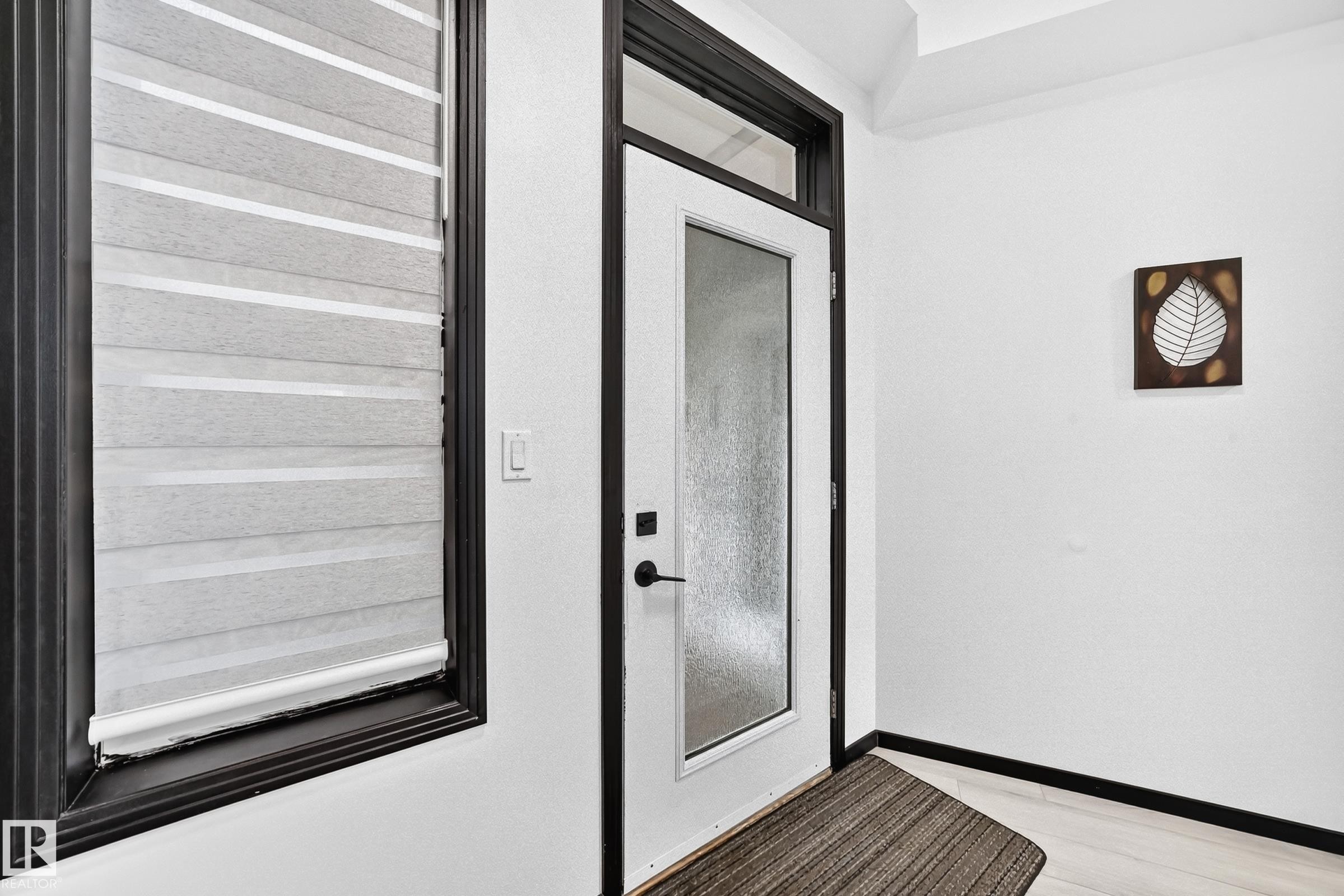 #226 4831 104A St Nw, Edmonton, AB - Indoor Photo Showing Other Room