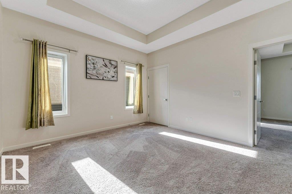 1224 25 Avenue, Edmonton, AB - Indoor Photo Showing Other Room
