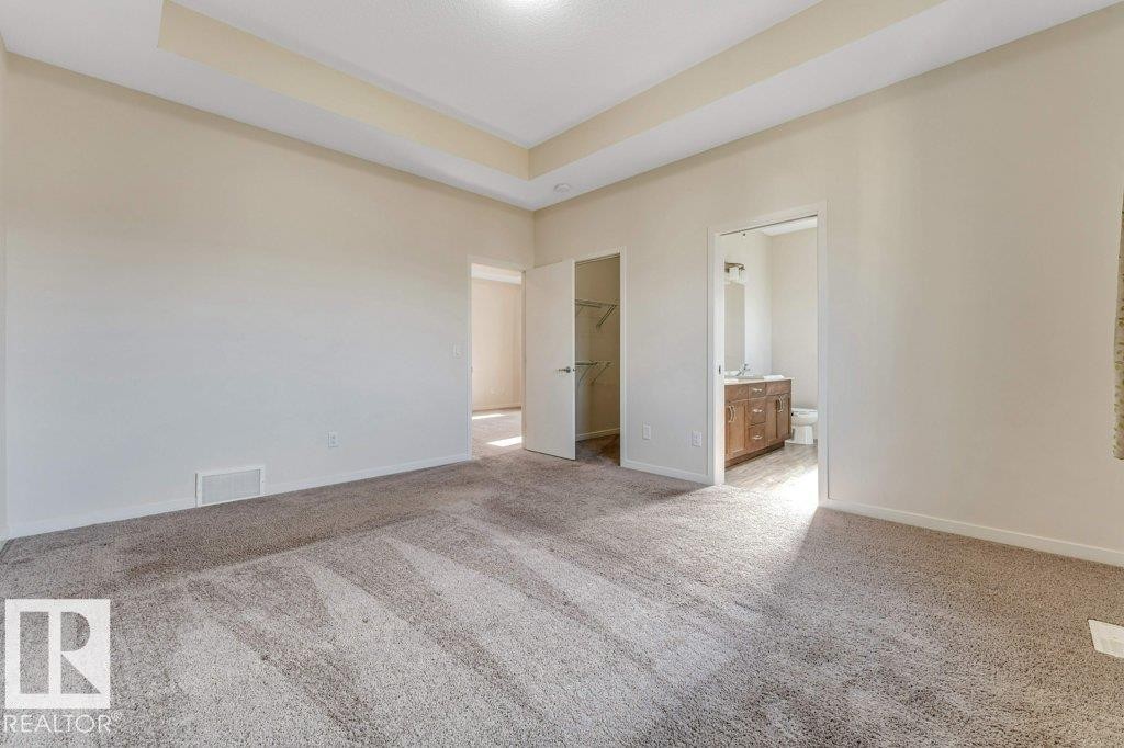 1224 25 Avenue, Edmonton, AB - Indoor Photo Showing Other Room