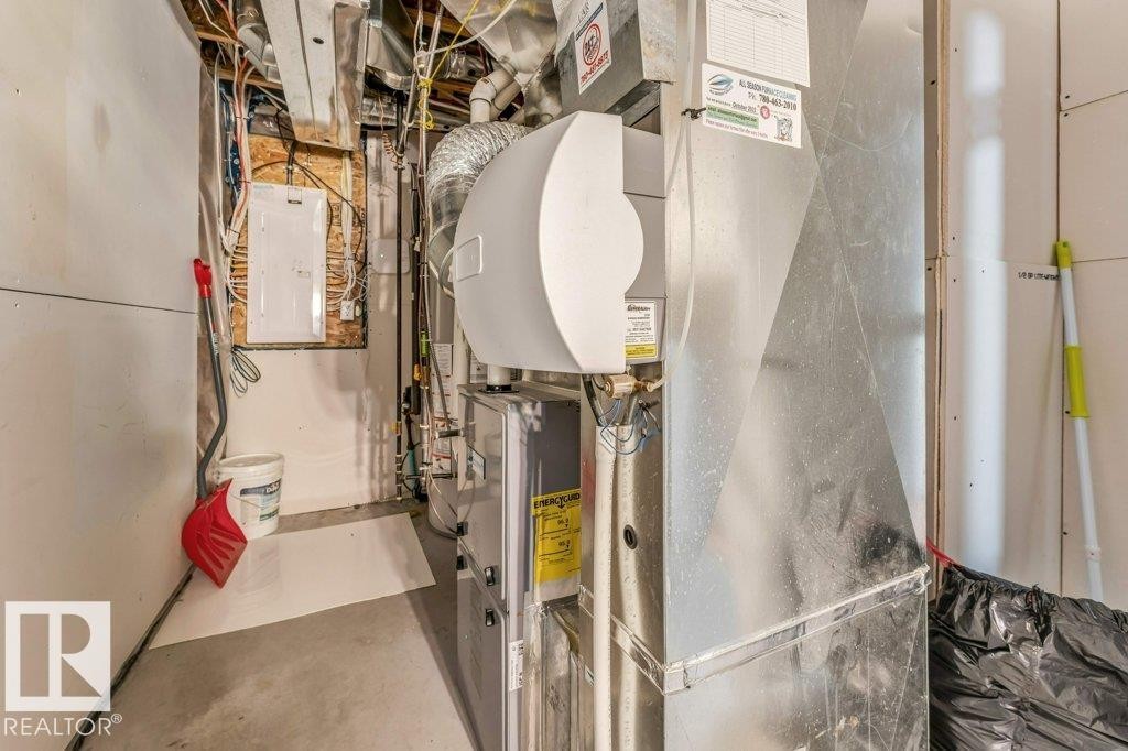 1224 25 Avenue, Edmonton, AB - Indoor Photo Showing Basement