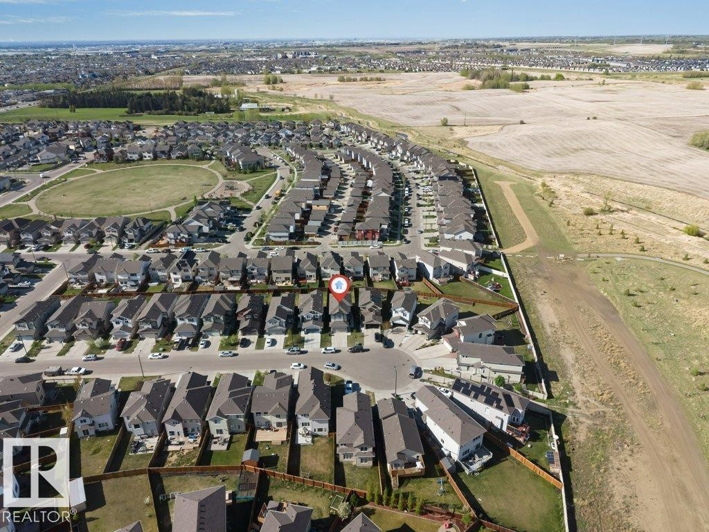 1224 25 Avenue, Edmonton, AB - Outdoor With View