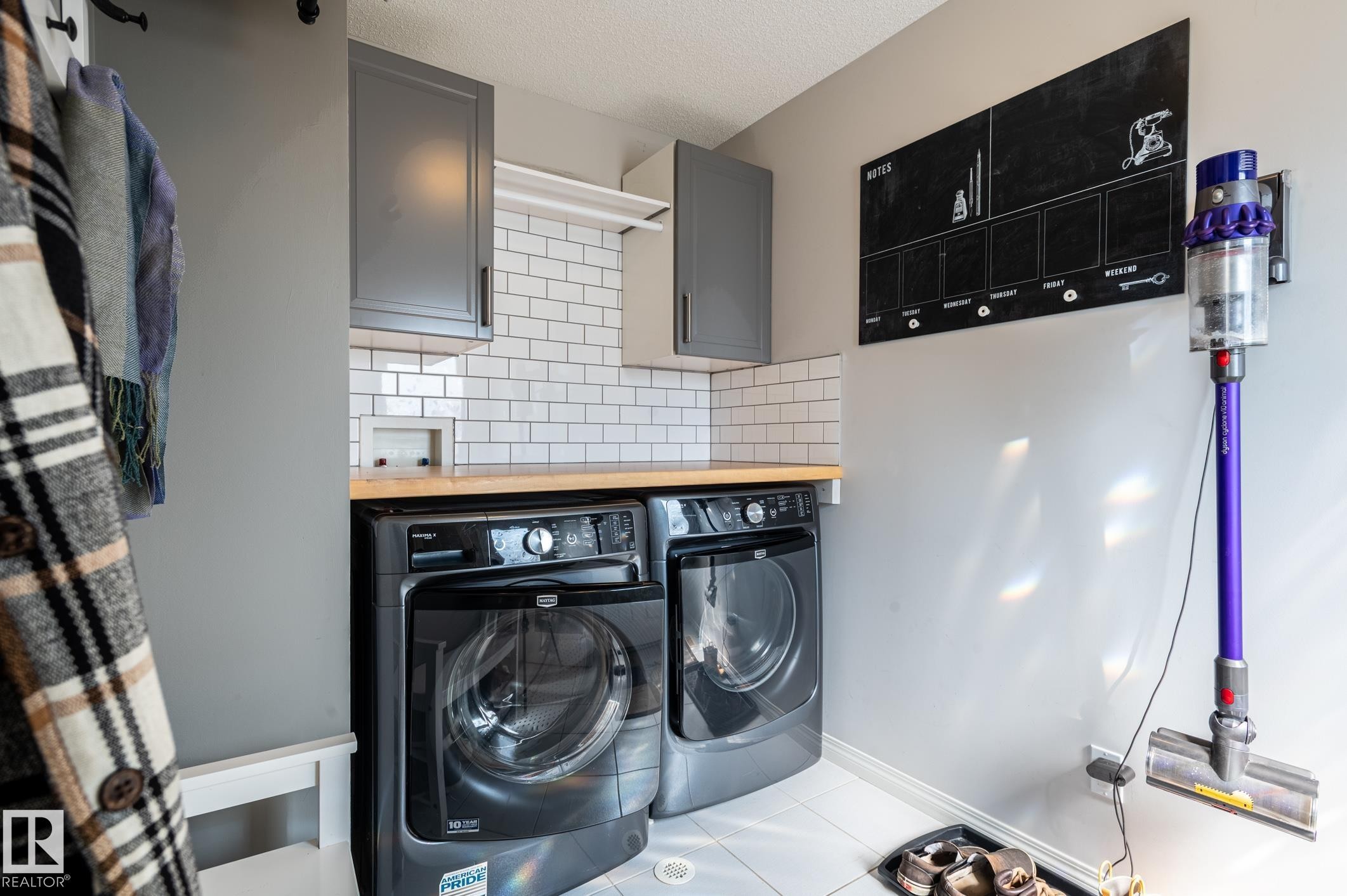 8531 Ellis Link, Edmonton, AB