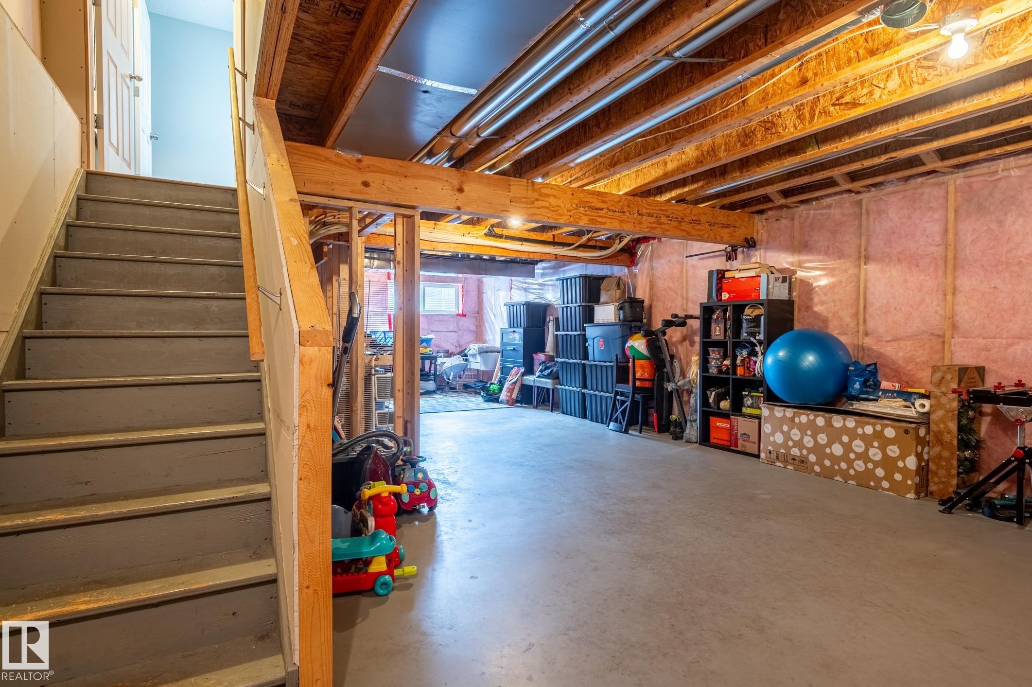 8531 Ellis Link, Edmonton, AB