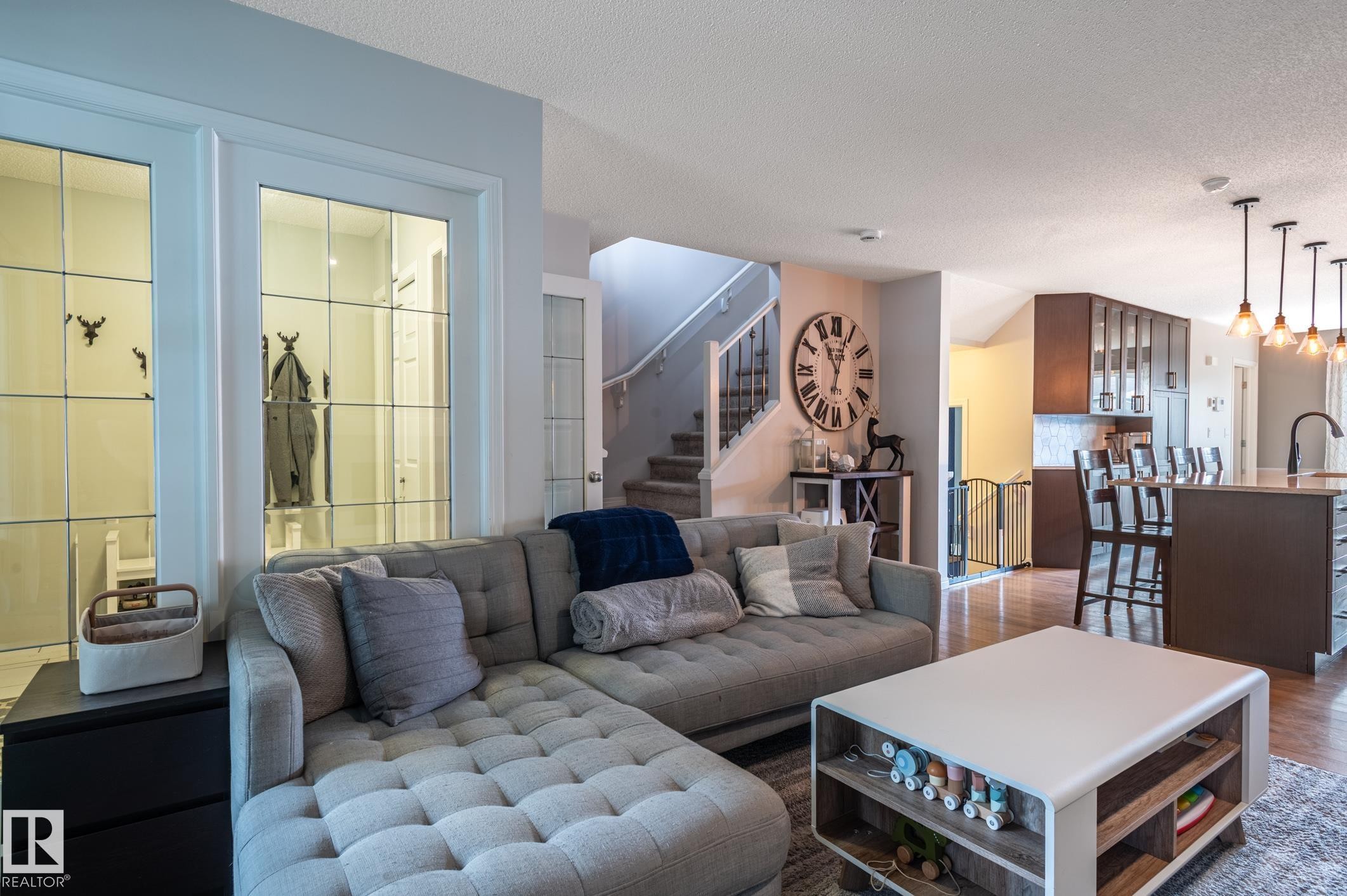 8531 Ellis Link, Edmonton, AB