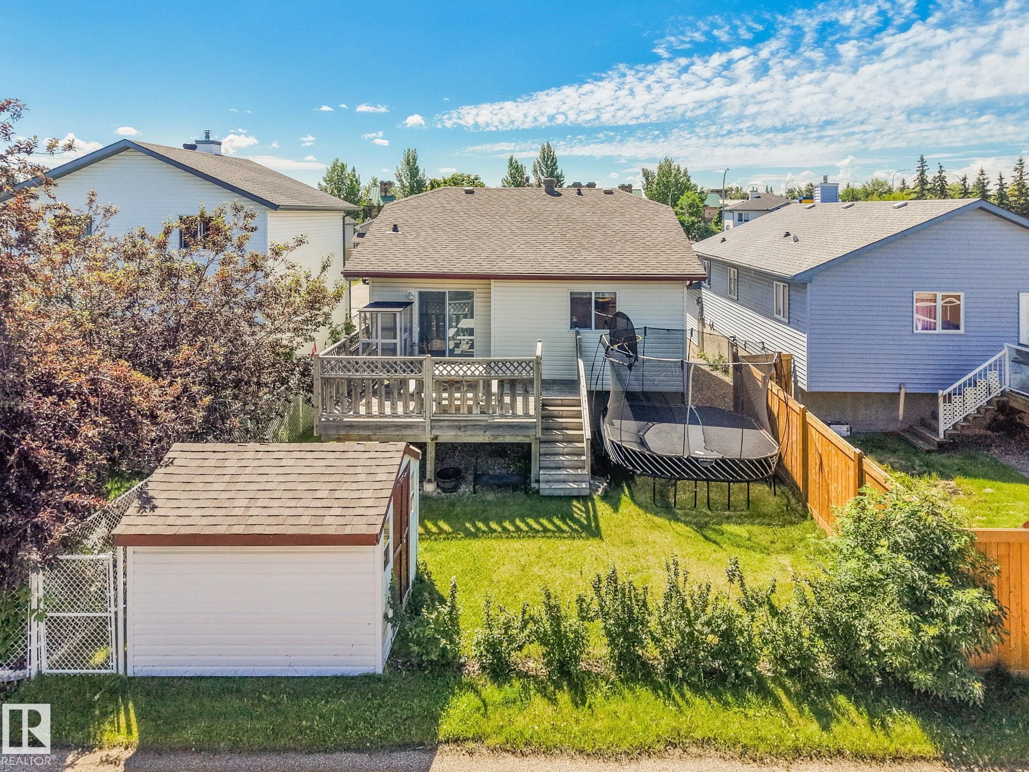 22 Landsdowne Drive, Spruce Grove, AB - Outdoor