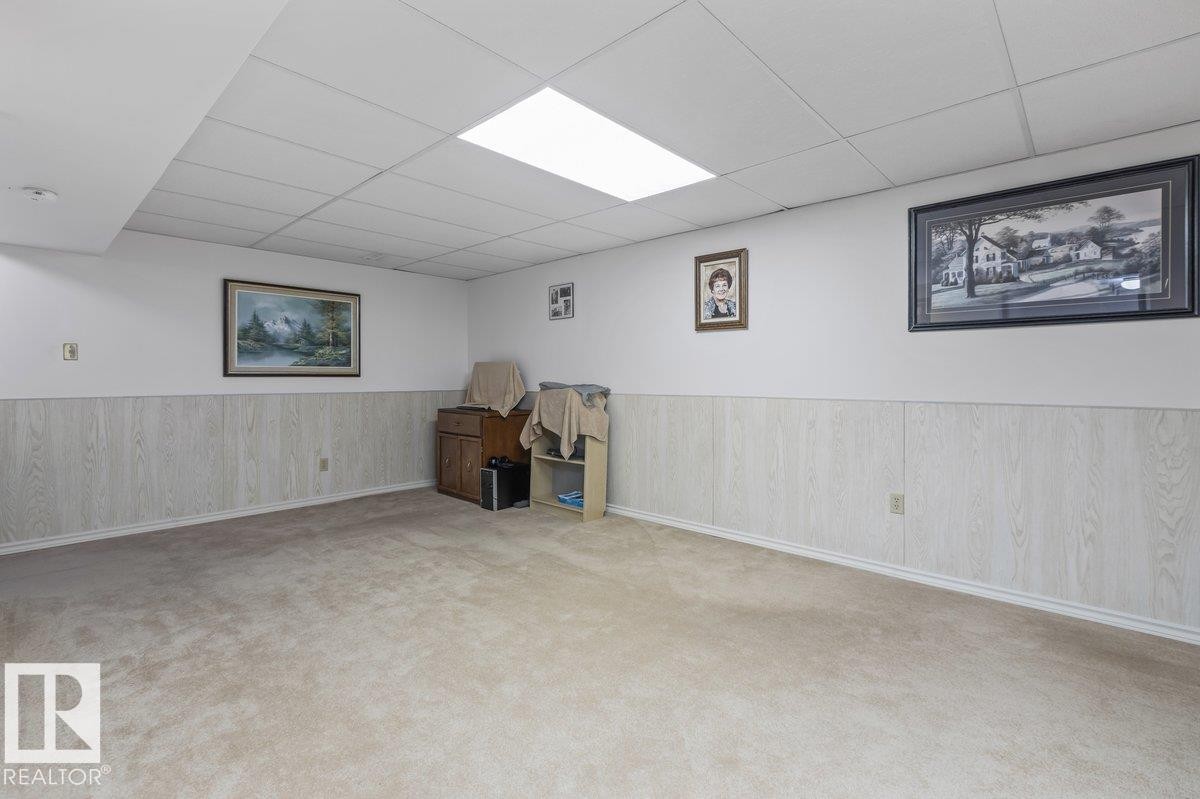 219 Knottwood Road, Edmonton, AB
