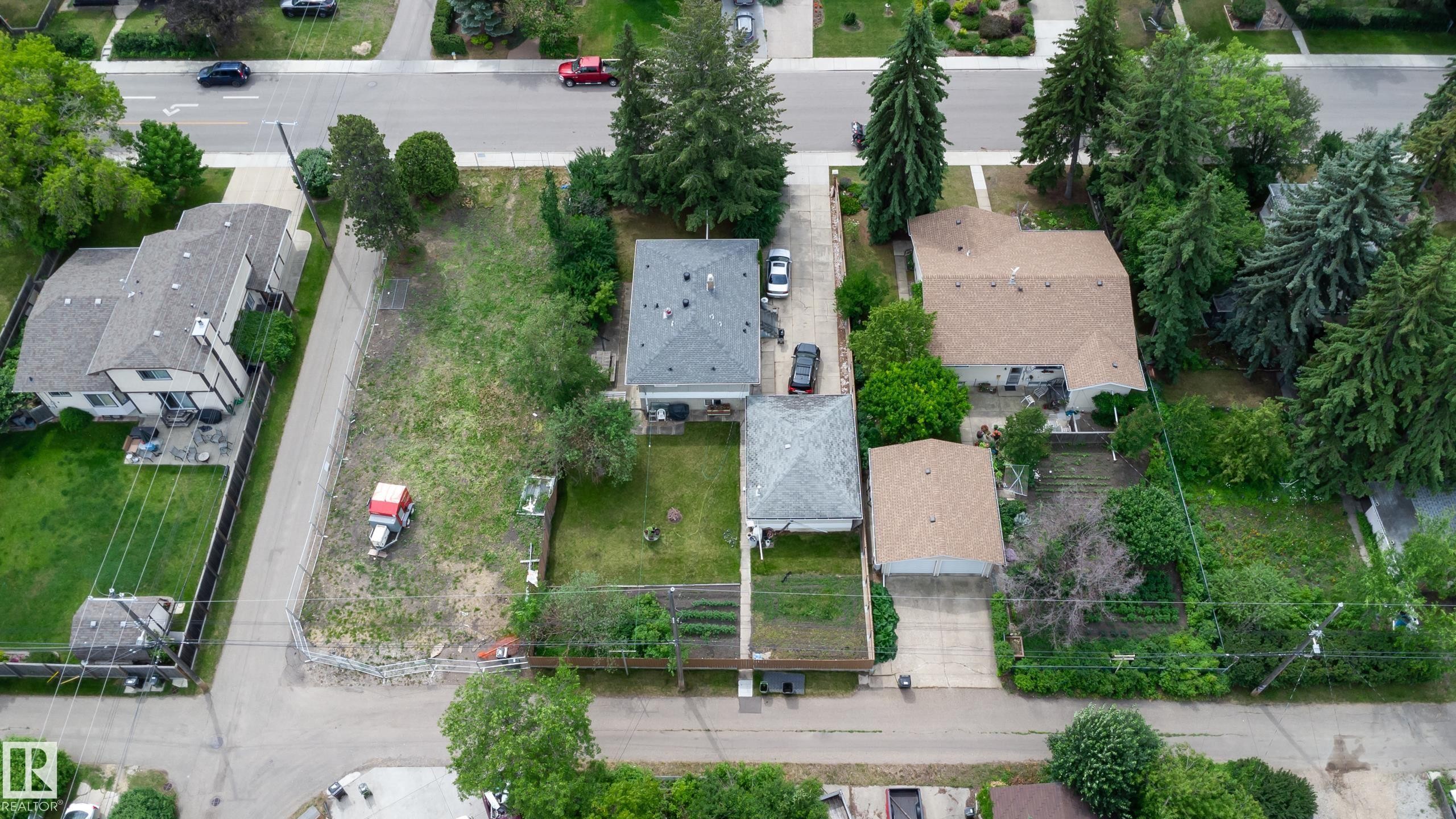 8316 73 Avenue, Edmonton, AB