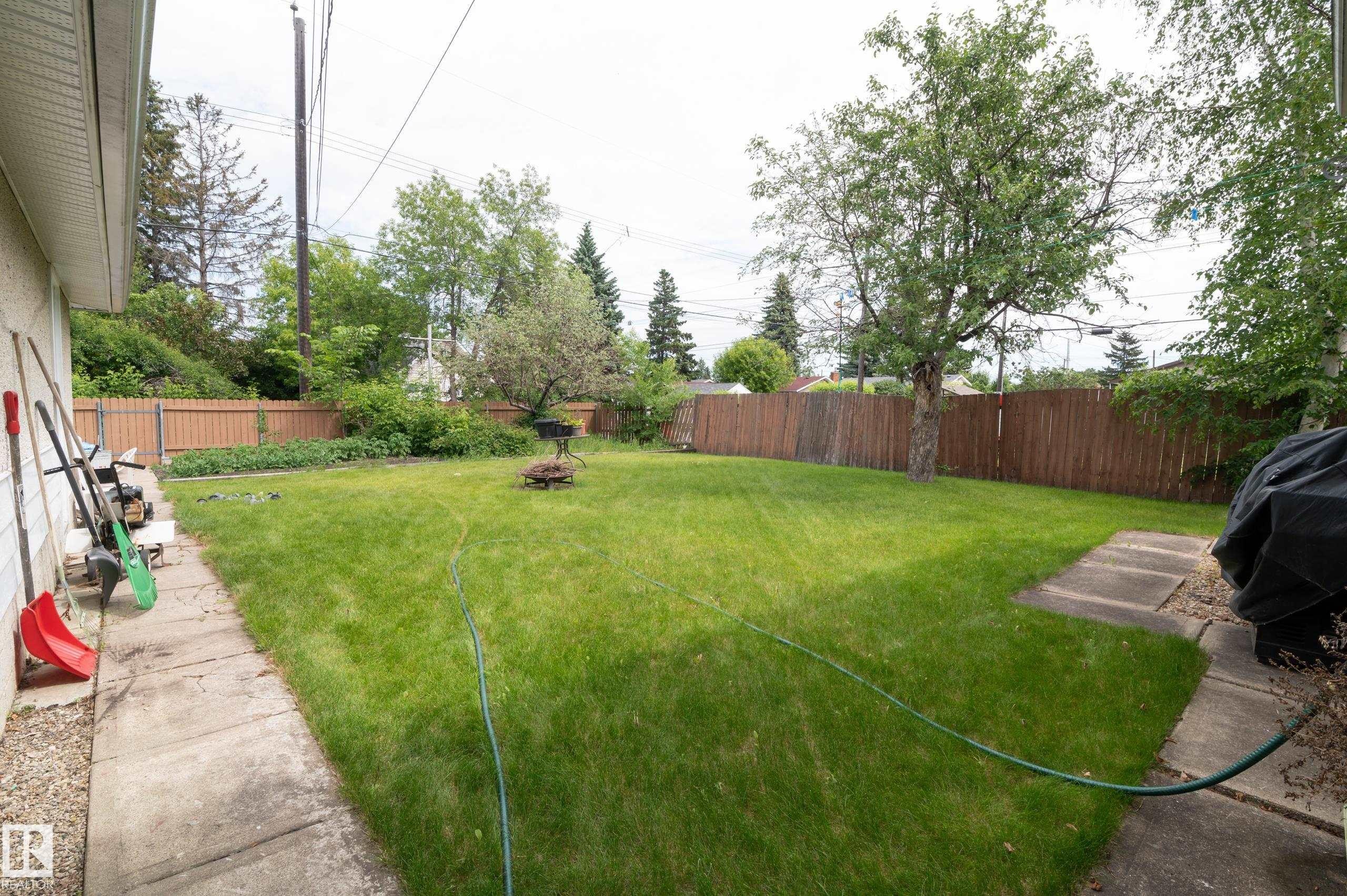 8316 73 Avenue, Edmonton, AB