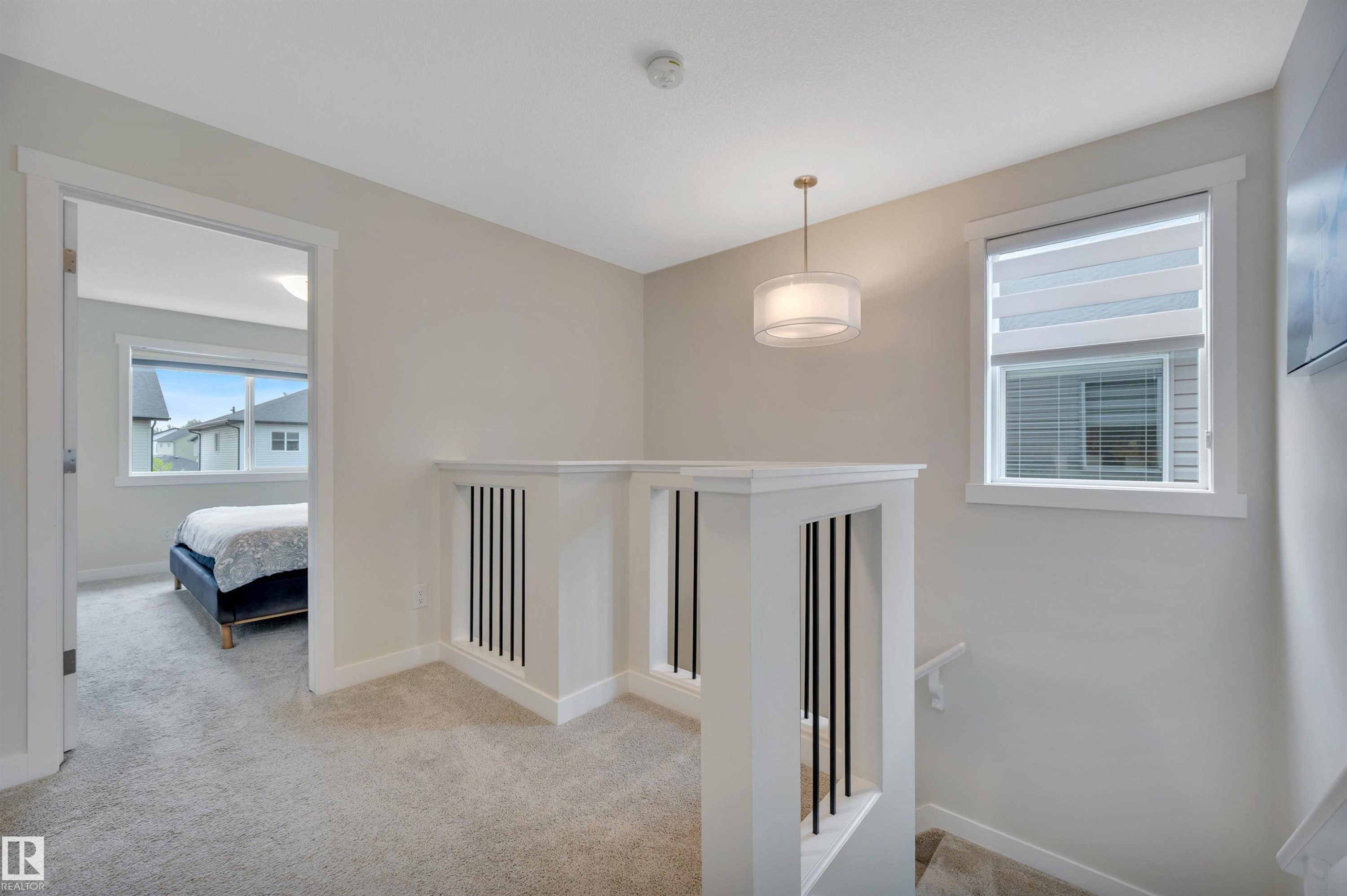 20709 99A Avenue, Edmonton, AB - Indoor Photo Showing Other Room
