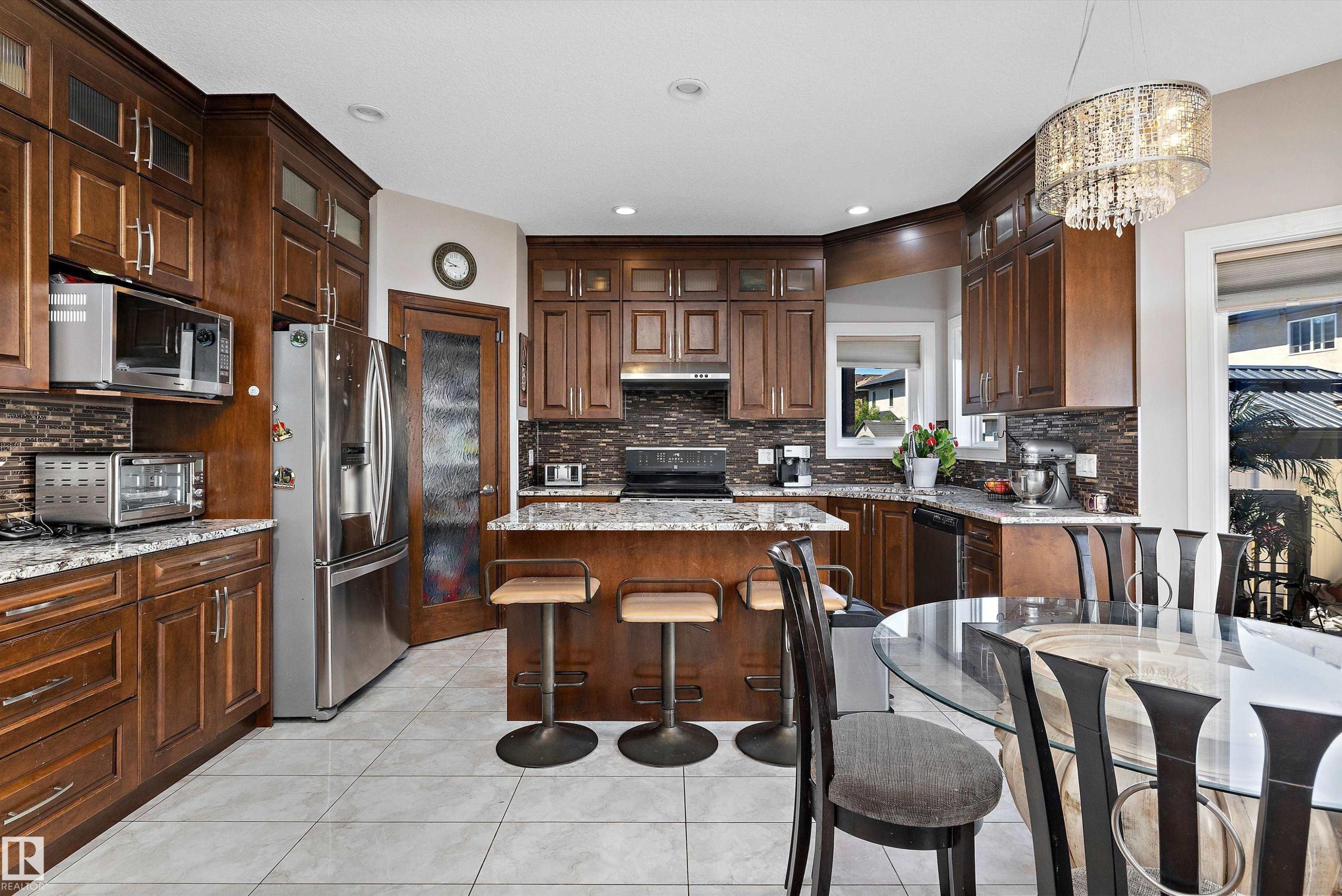 16742 61 Street, Edmonton, AB