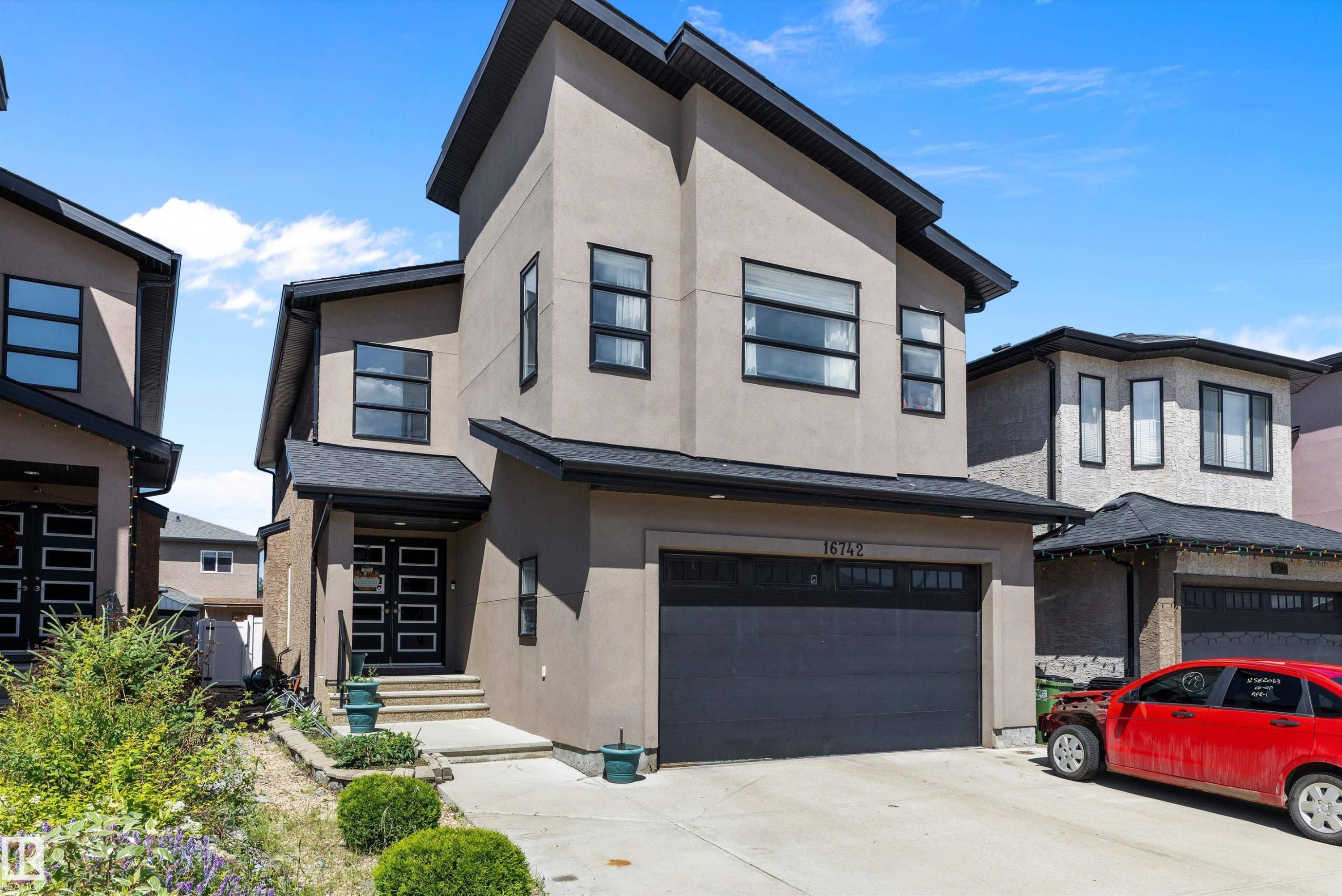 16742 61 Street, Edmonton, AB