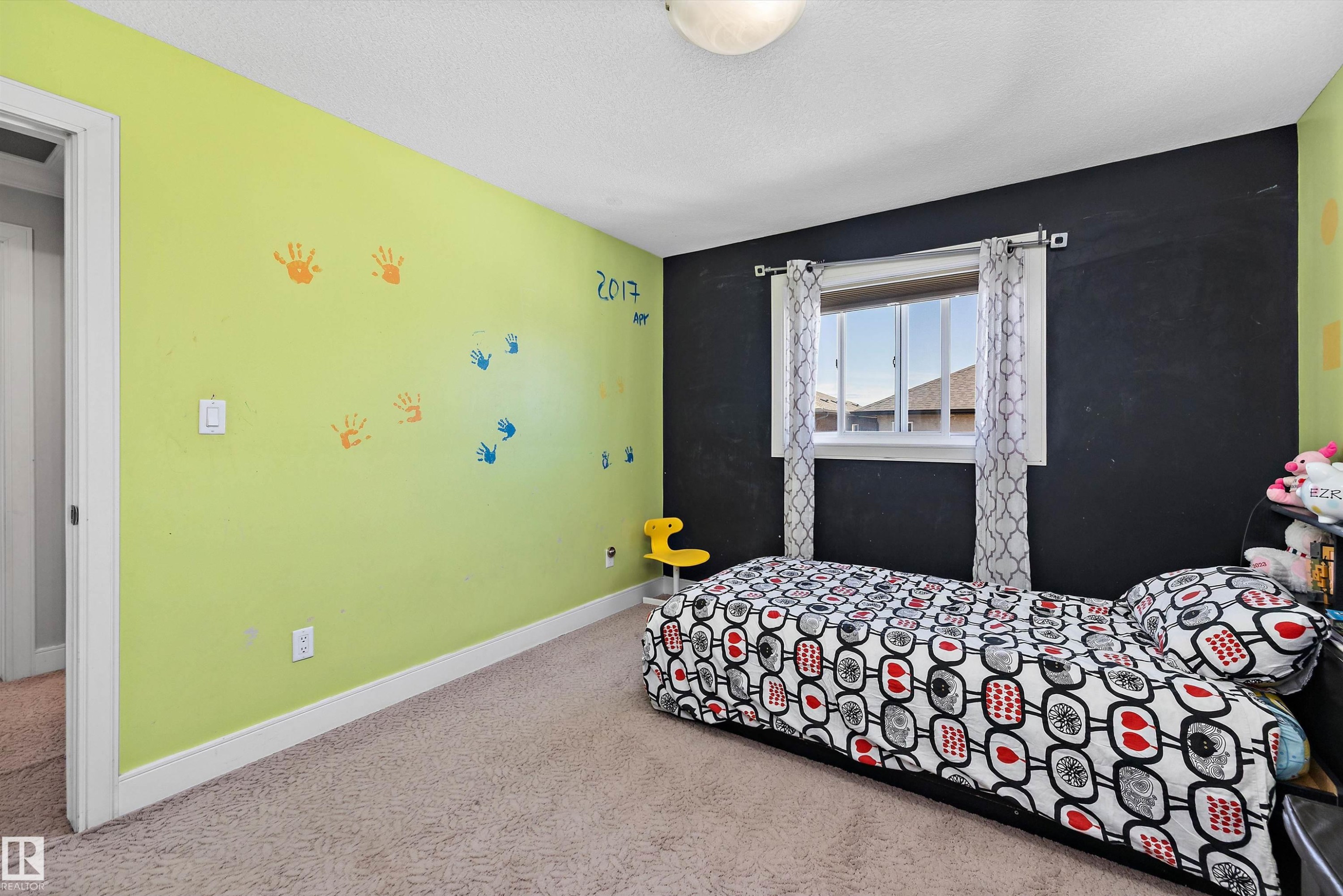 16742 61 Street, Edmonton, AB