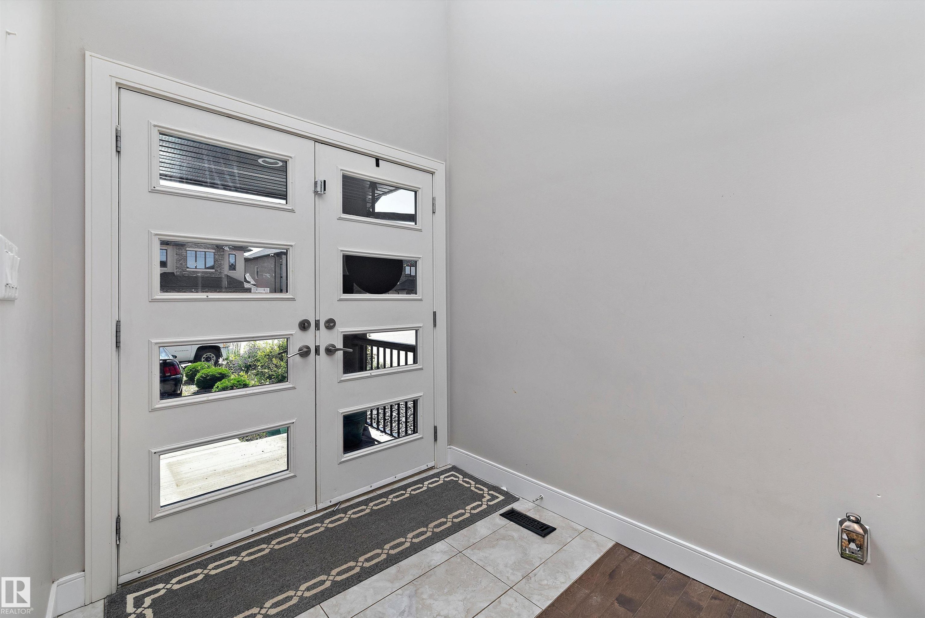16742 61 Street, Edmonton, AB