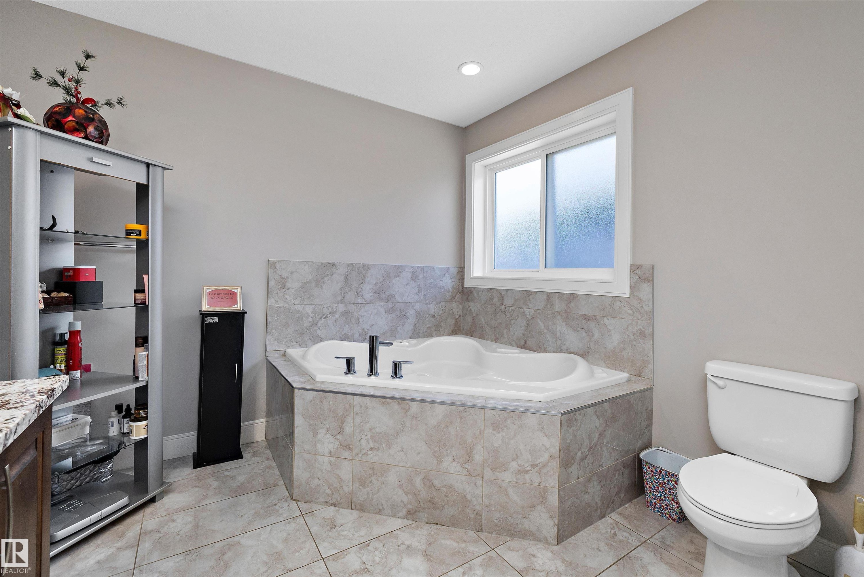16742 61 Street, Edmonton, AB