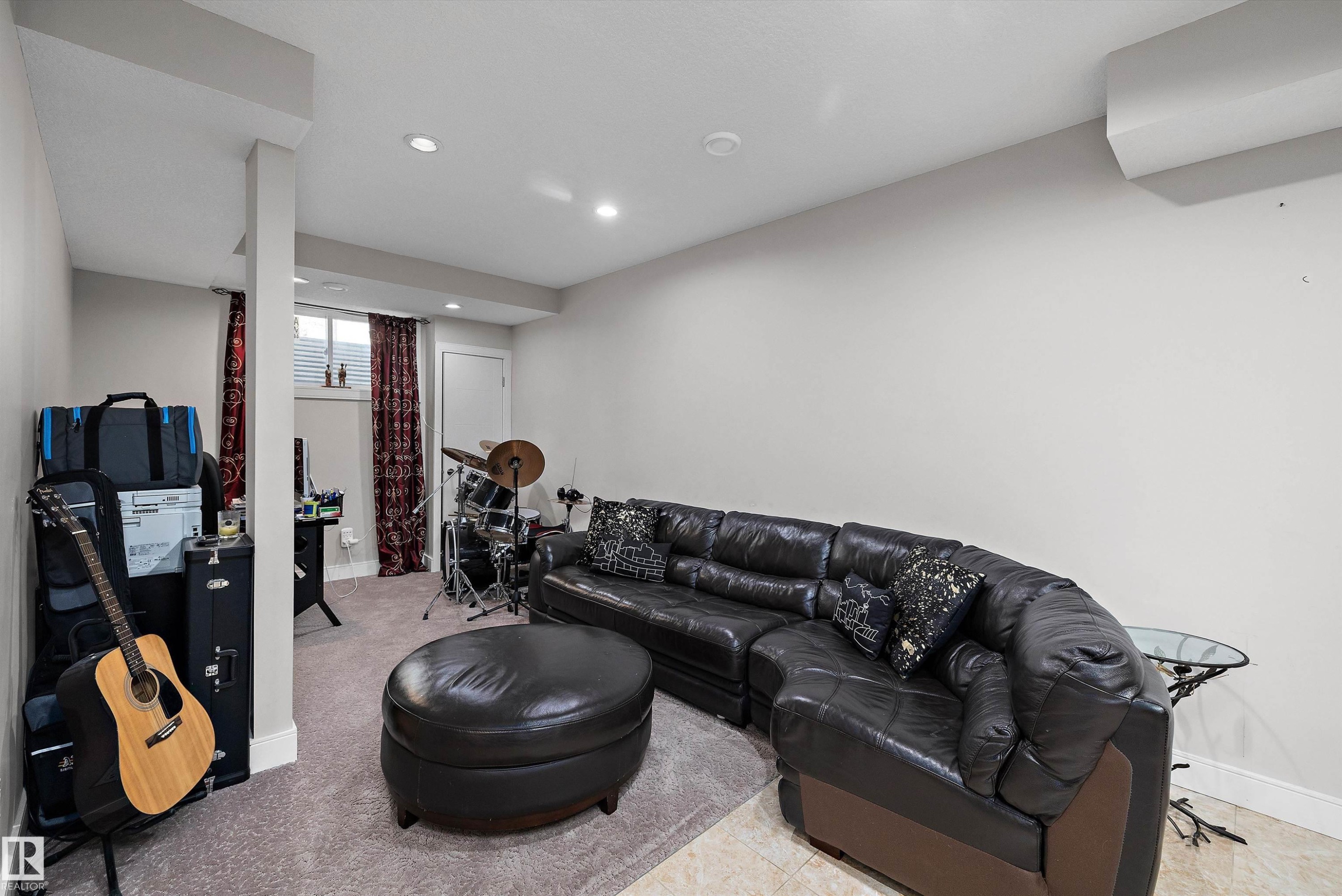 16742 61 Street, Edmonton, AB