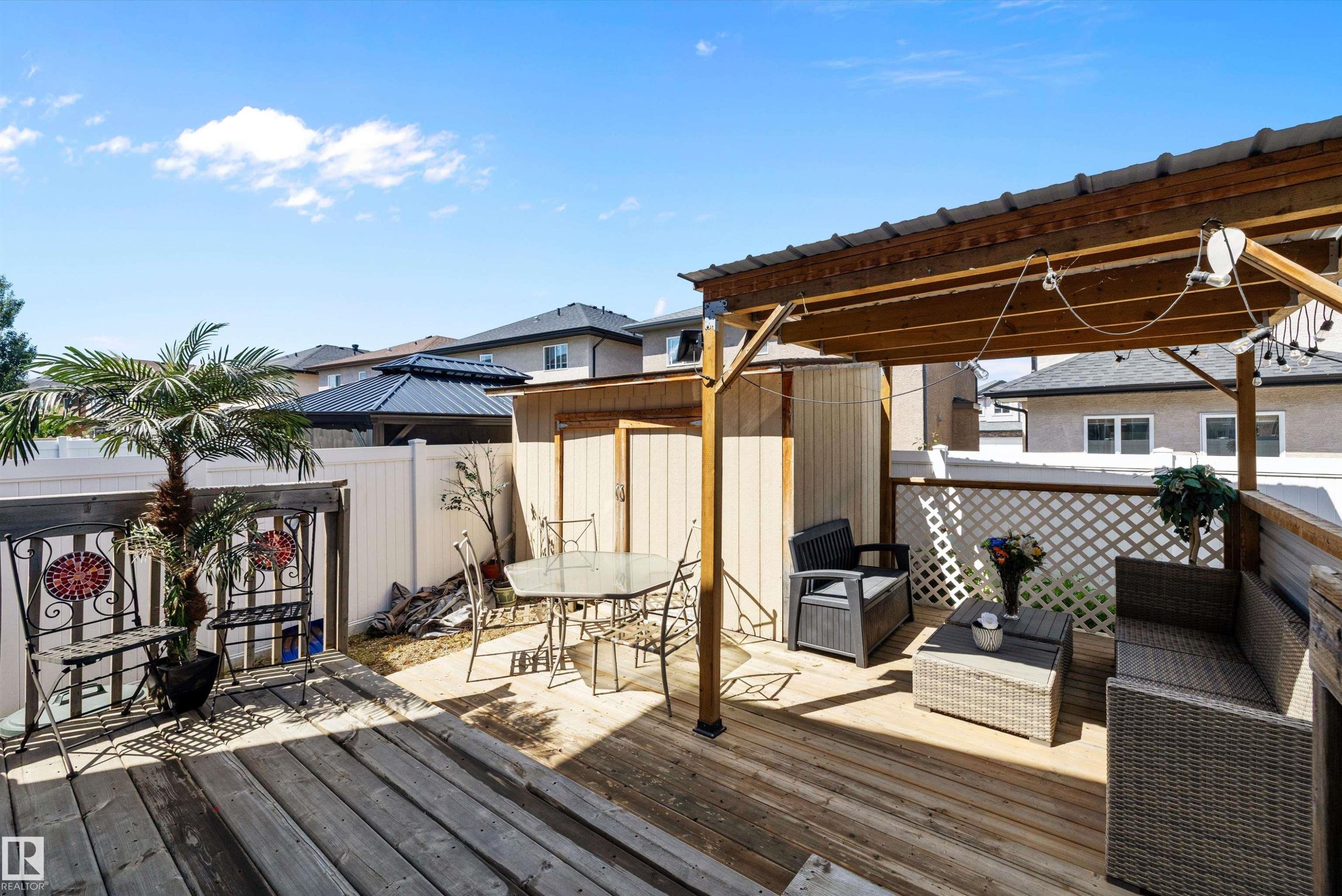 16742 61 Street, Edmonton, AB