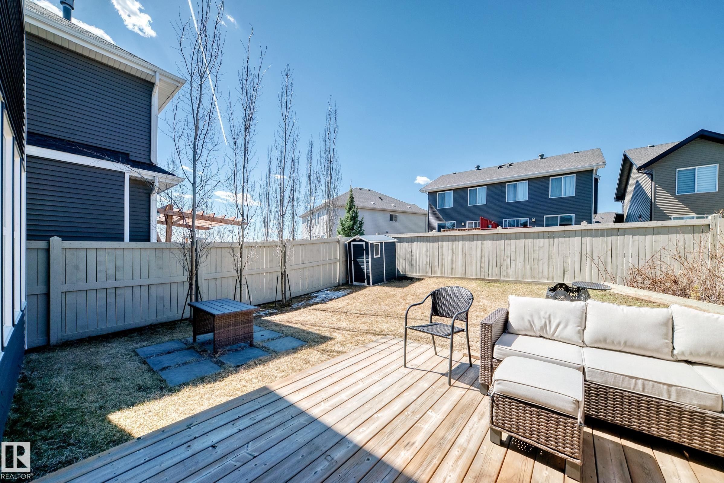 6479 Elston Loop, Edmonton, AB