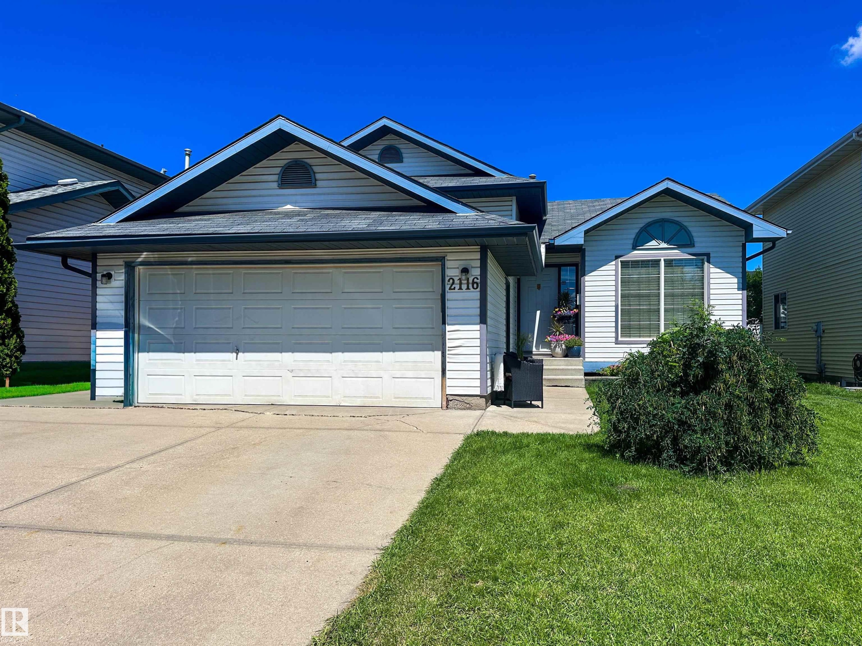 2116 152 Avenue, Edmonton, AB