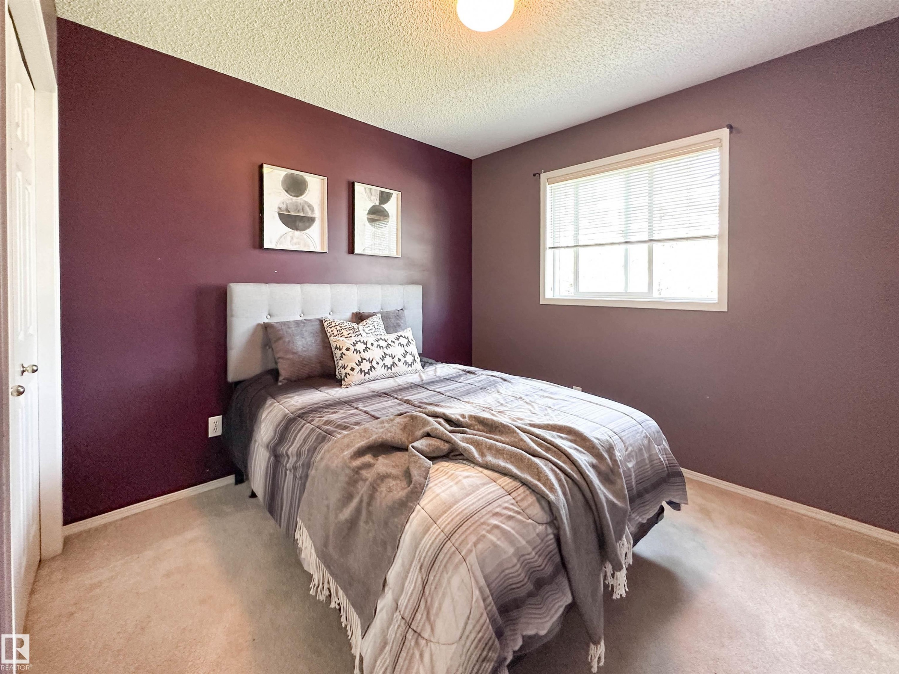2116 152 Avenue, Edmonton, AB