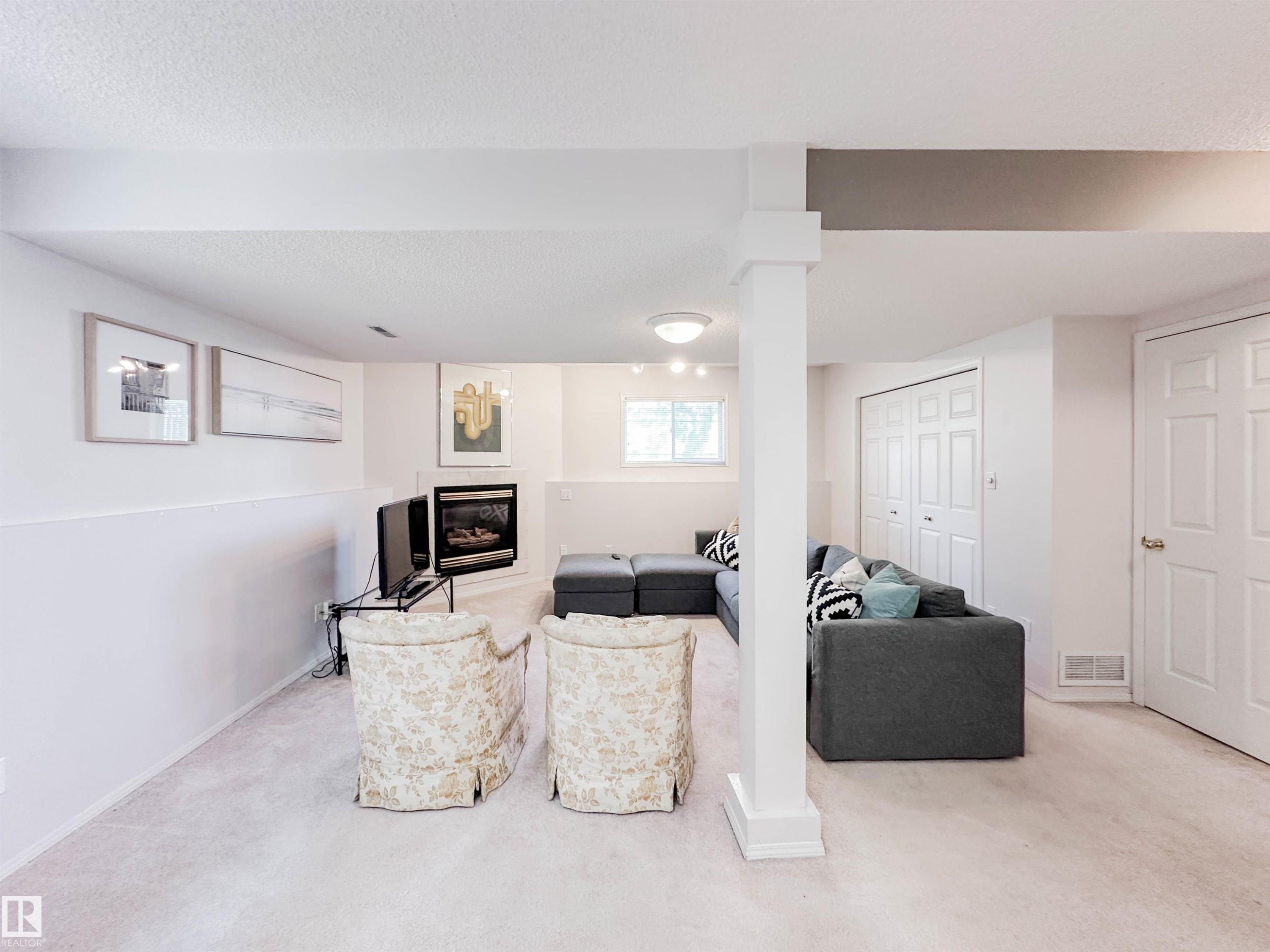 2116 152 Avenue, Edmonton, AB