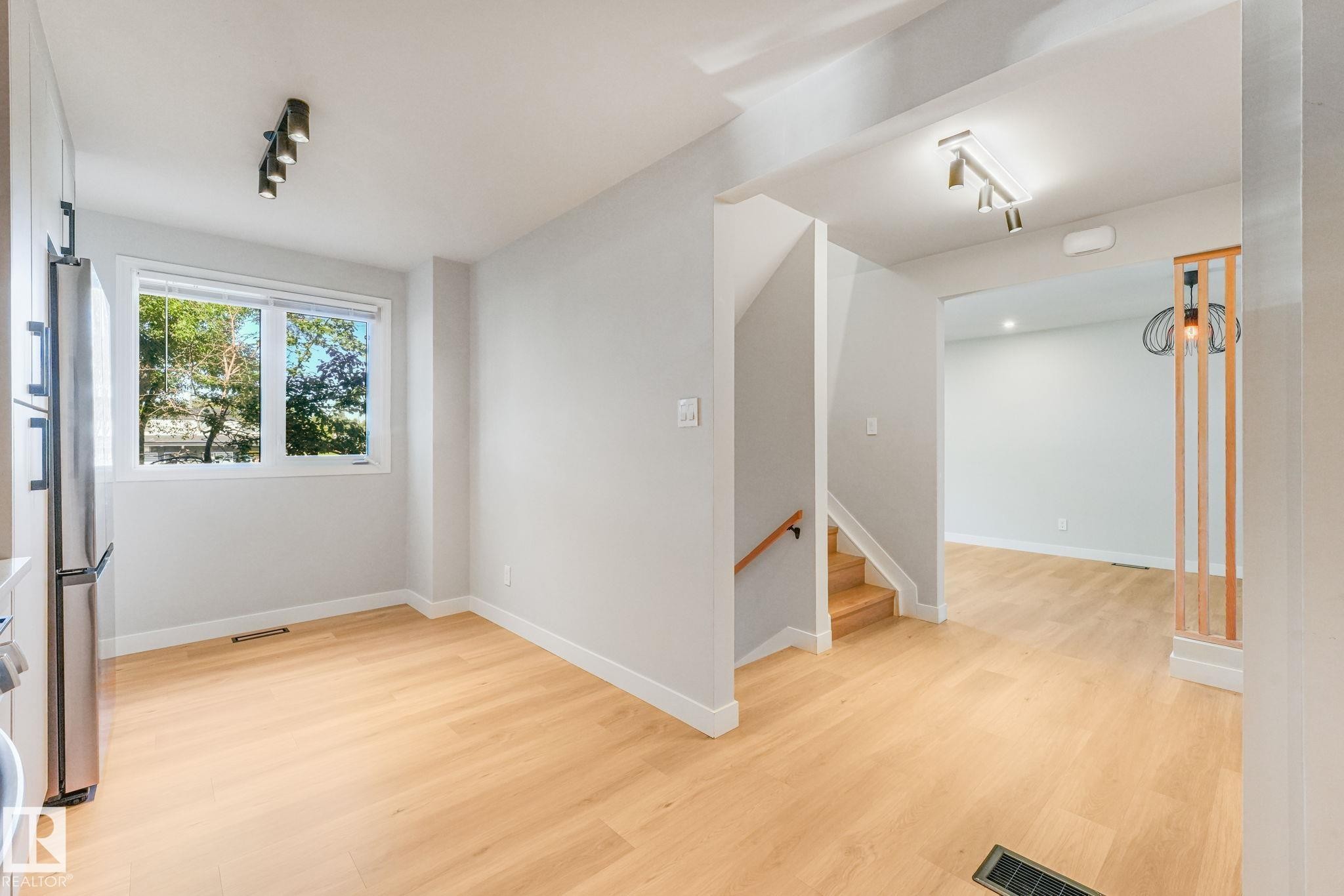 10617 34 Street, Edmonton, AB