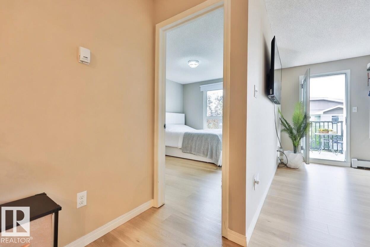 3320 9351 Simpson Drive, Edmonton, AB