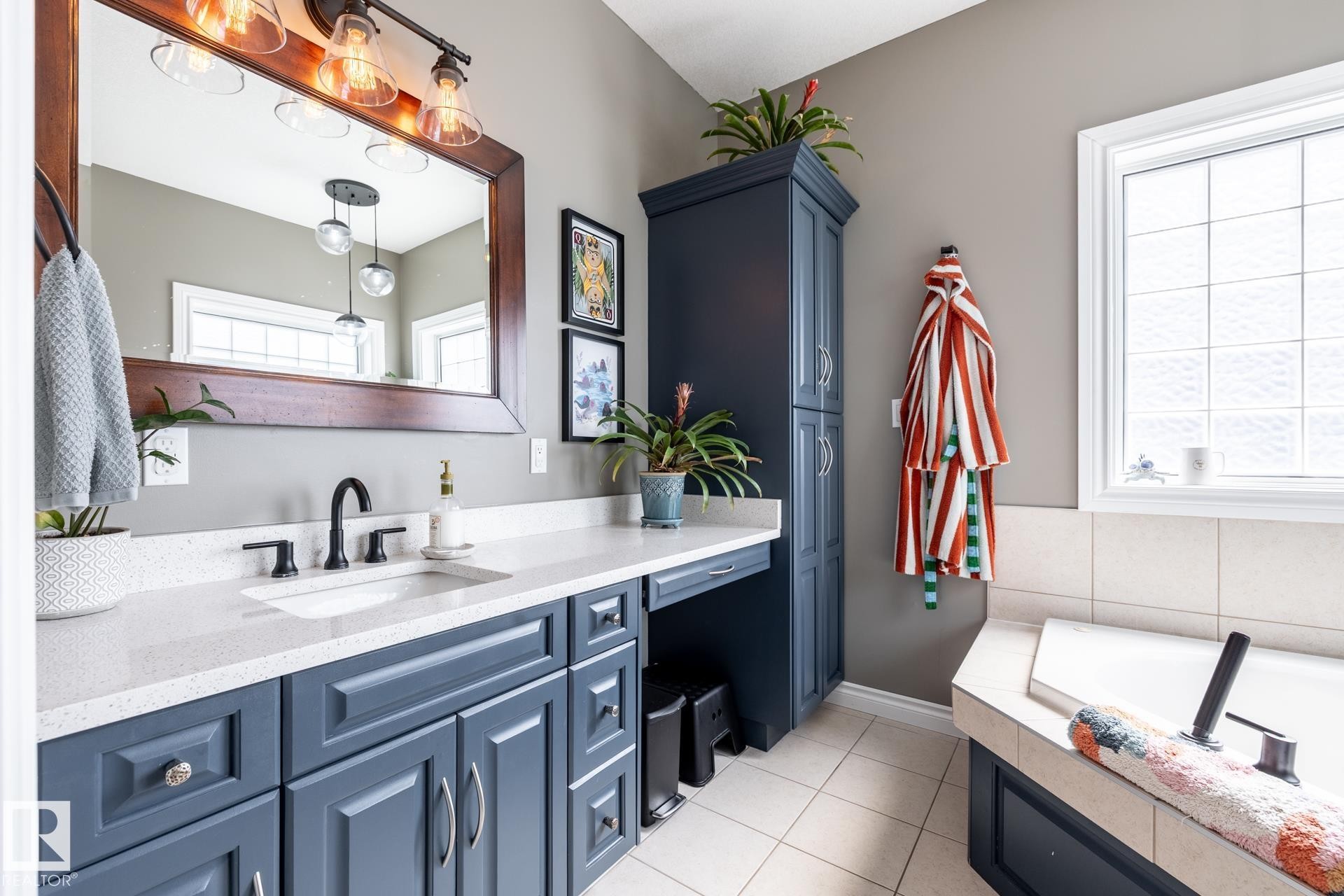 4447 Yeoman Drive, Onoway, AB