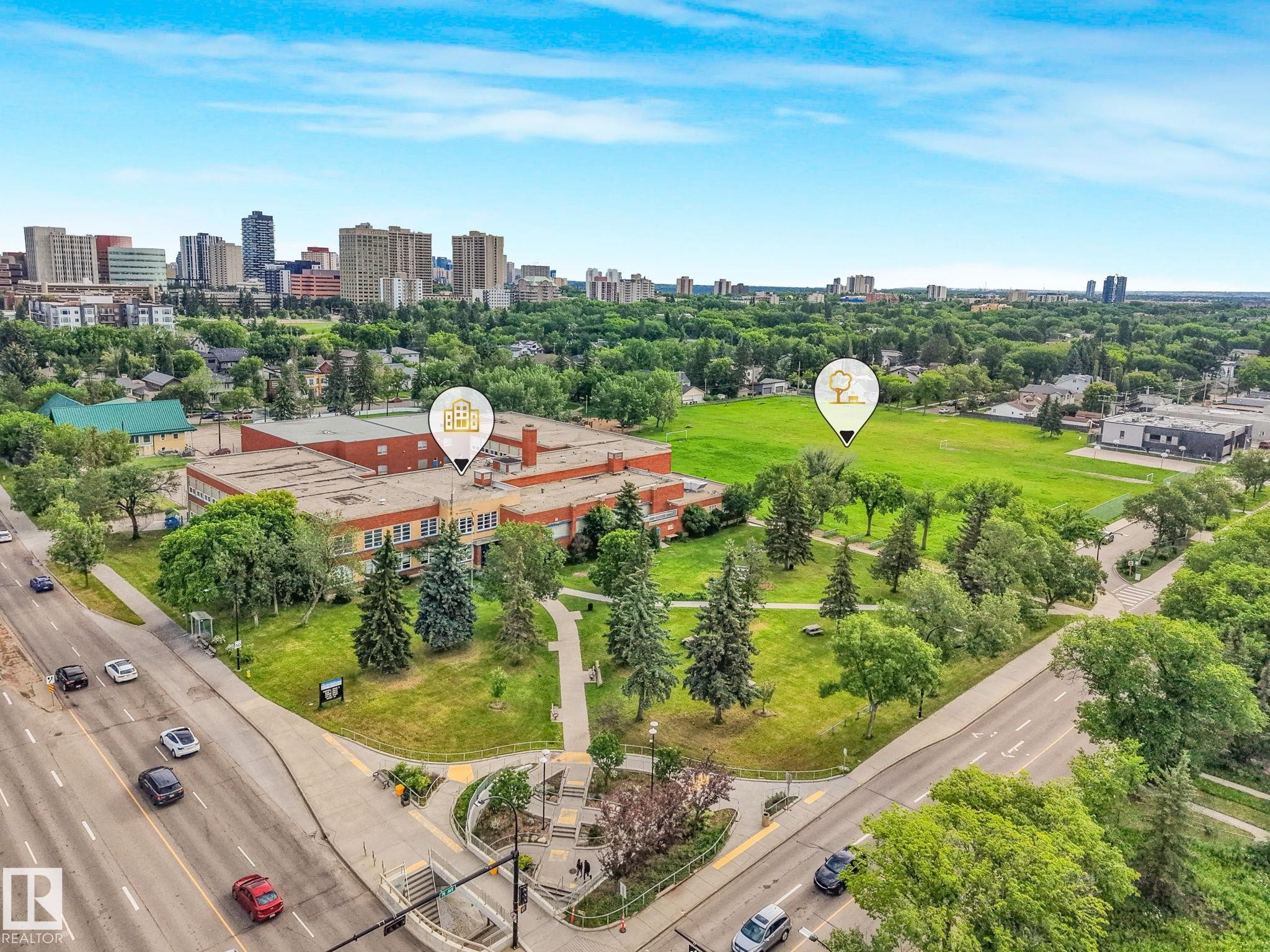11247 71 Avenue Nw, Edmonton, AB - Outdoor With View