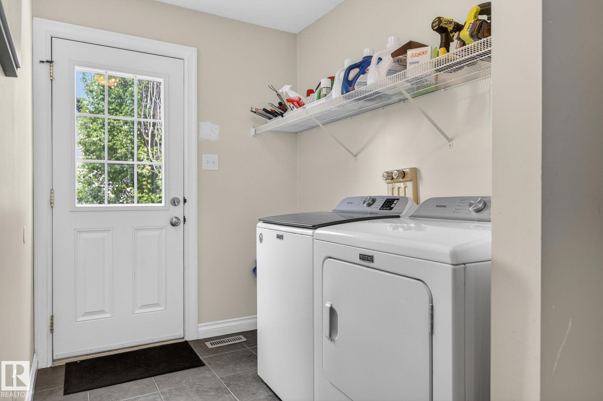 1844 Towne Centre Boulevard, Edmonton, AB - Indoor Photo Showing Laundry Room