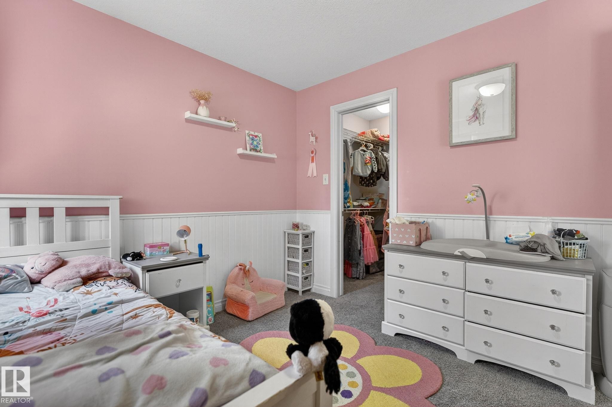 1844 Towne Centre Boulevard, Edmonton, AB - Indoor Photo Showing Bedroom