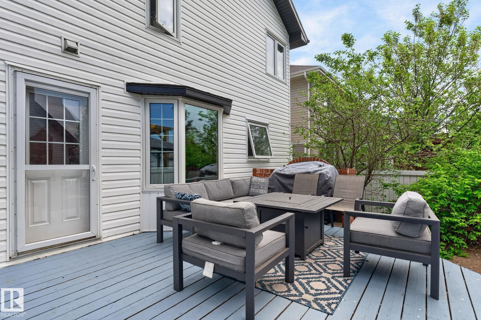 1844 Towne Centre Boulevard, Edmonton, AB - Outdoor With Deck Patio Veranda With Exterior