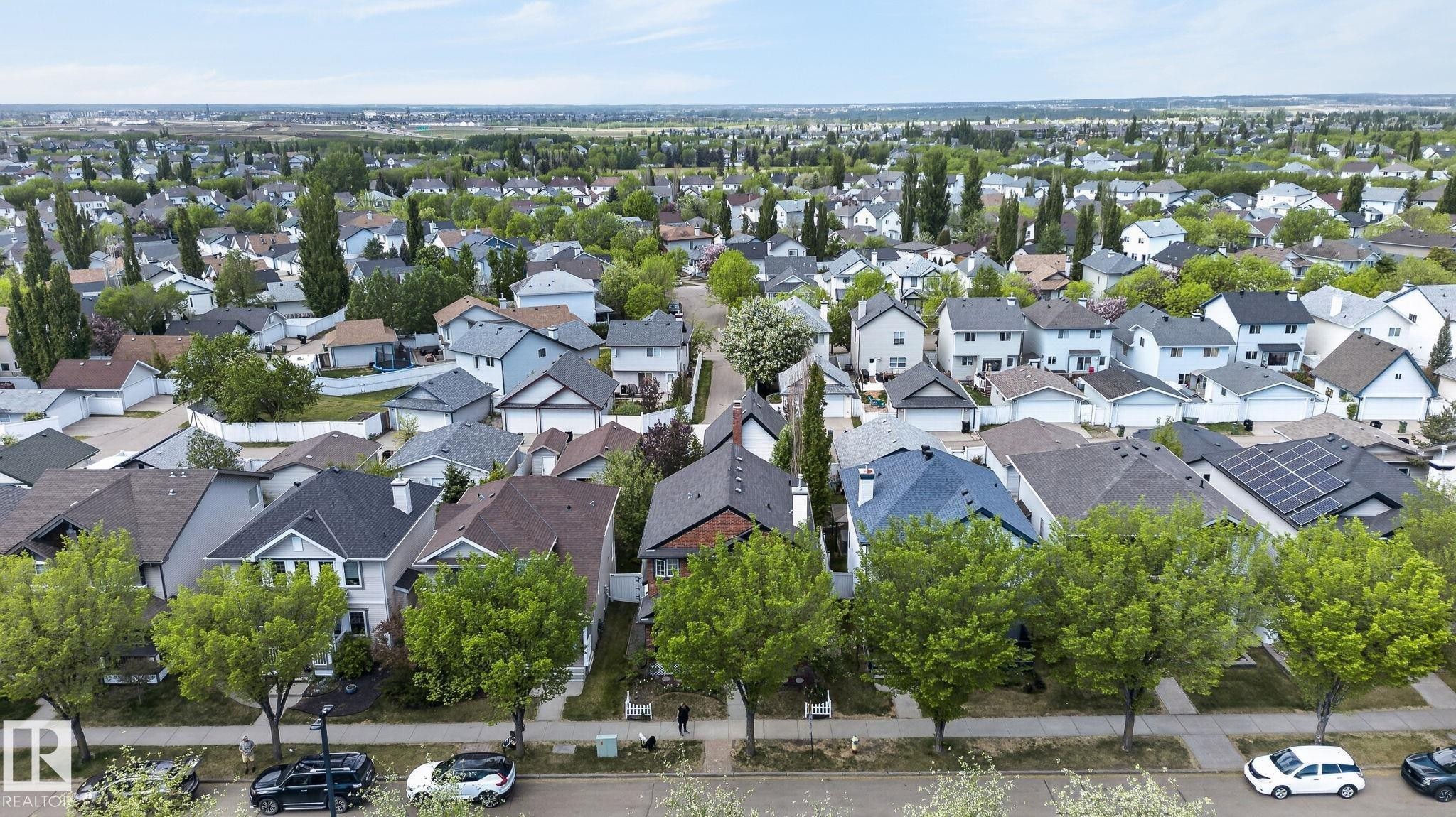 1844 Towne Centre Boulevard, Edmonton, AB - Outdoor With View