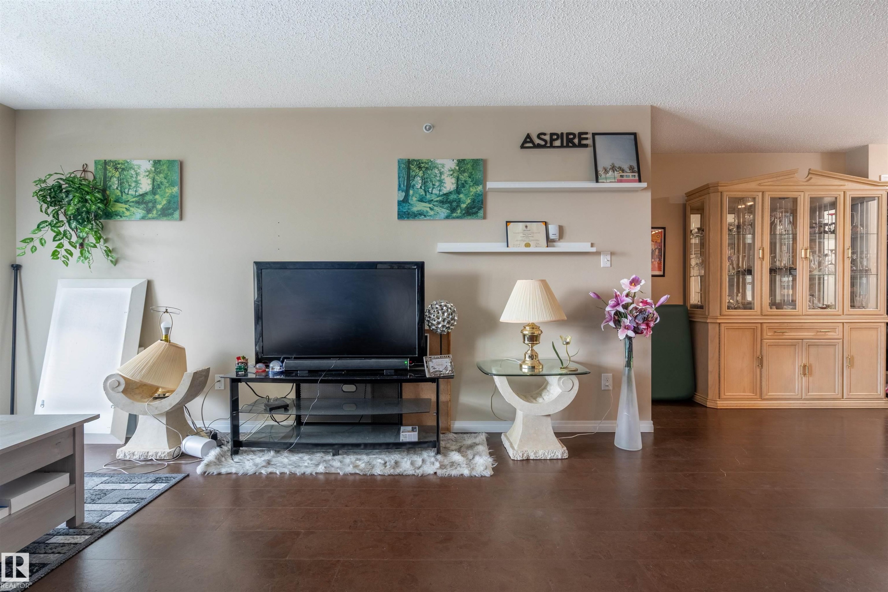 #2401 7343 South Terwillegar Dr Nw, Edmonton, AB - Indoor Photo Showing Living Room