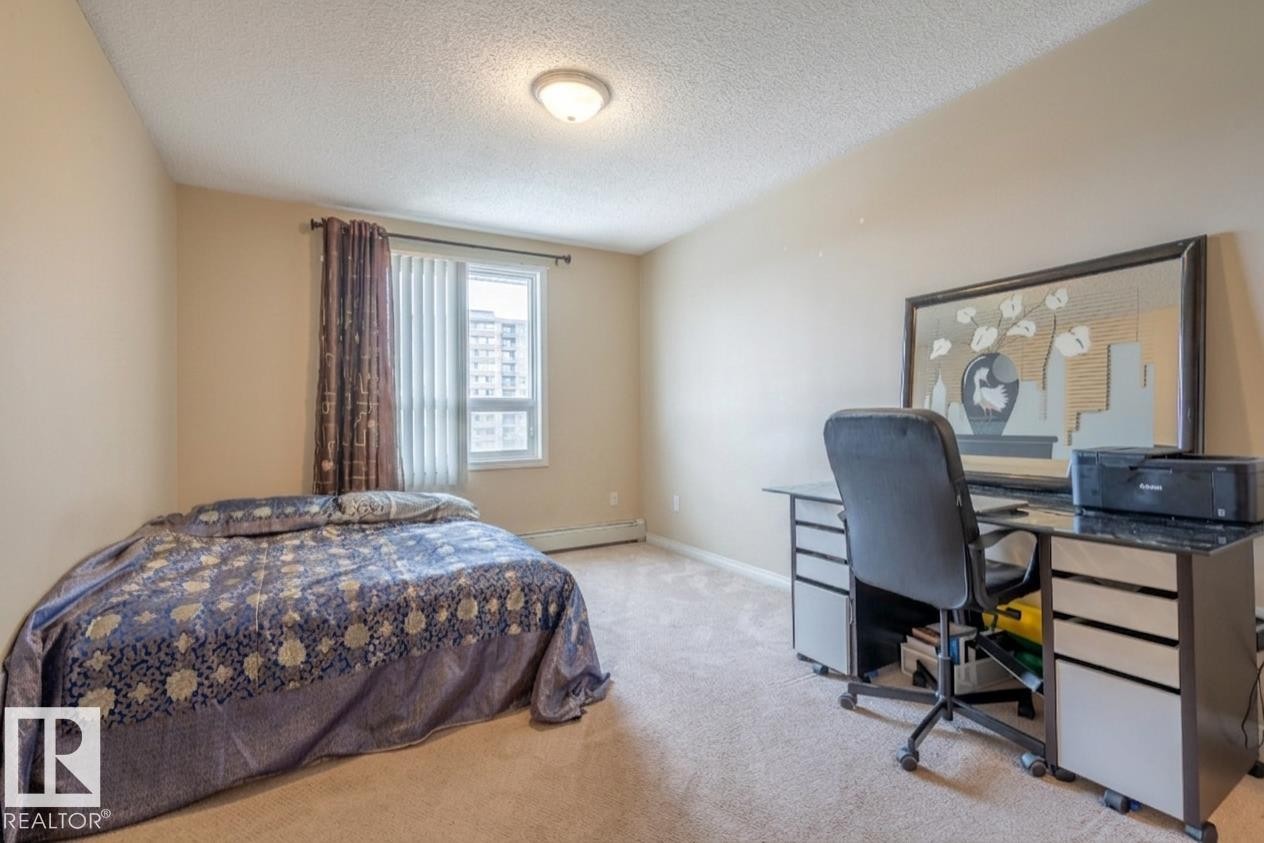 #2401 7343 South Terwillegar Dr Nw, Edmonton, AB - Indoor Photo Showing Bedroom