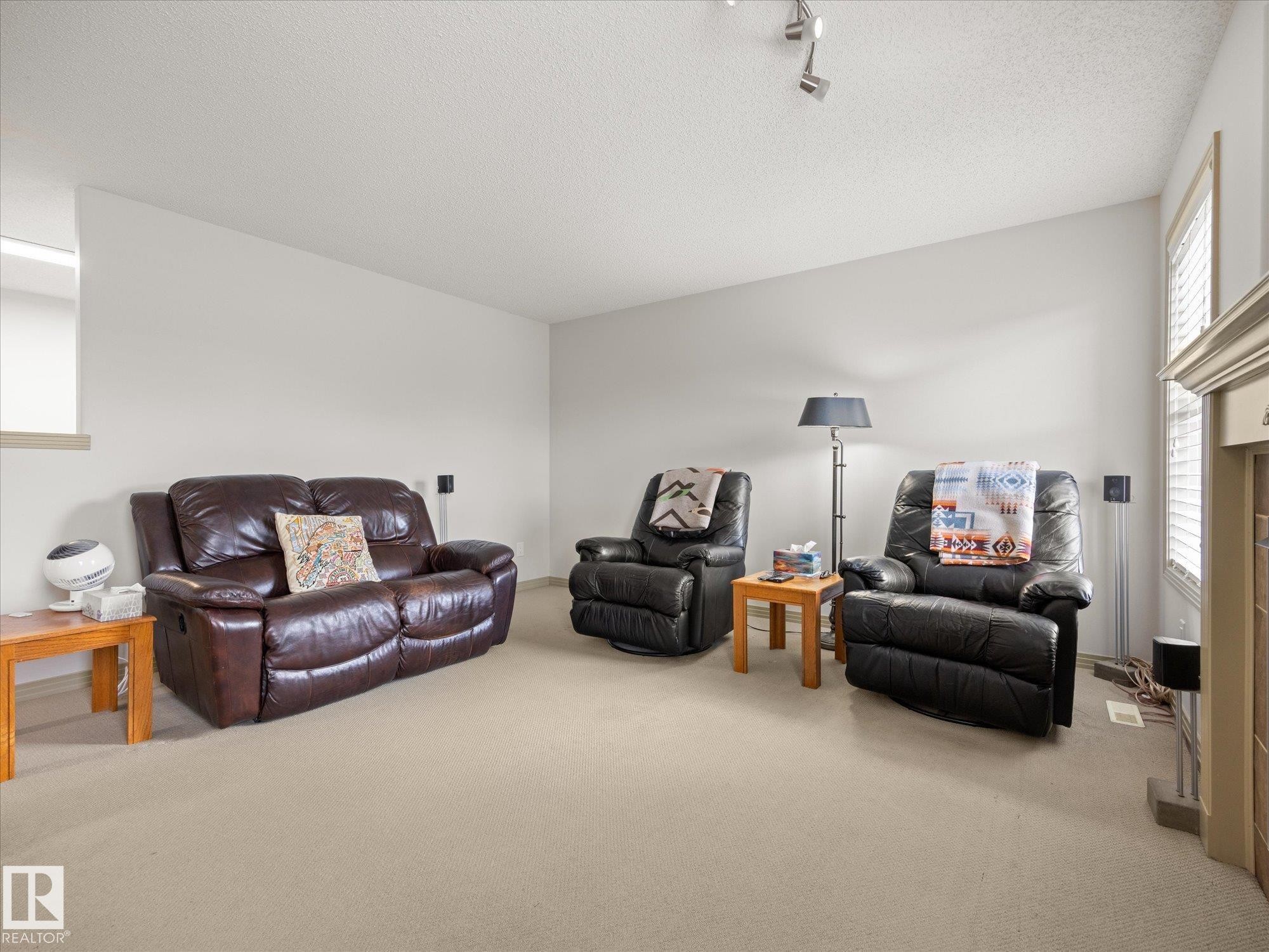 10705 180 Avenue, Edmonton, AB