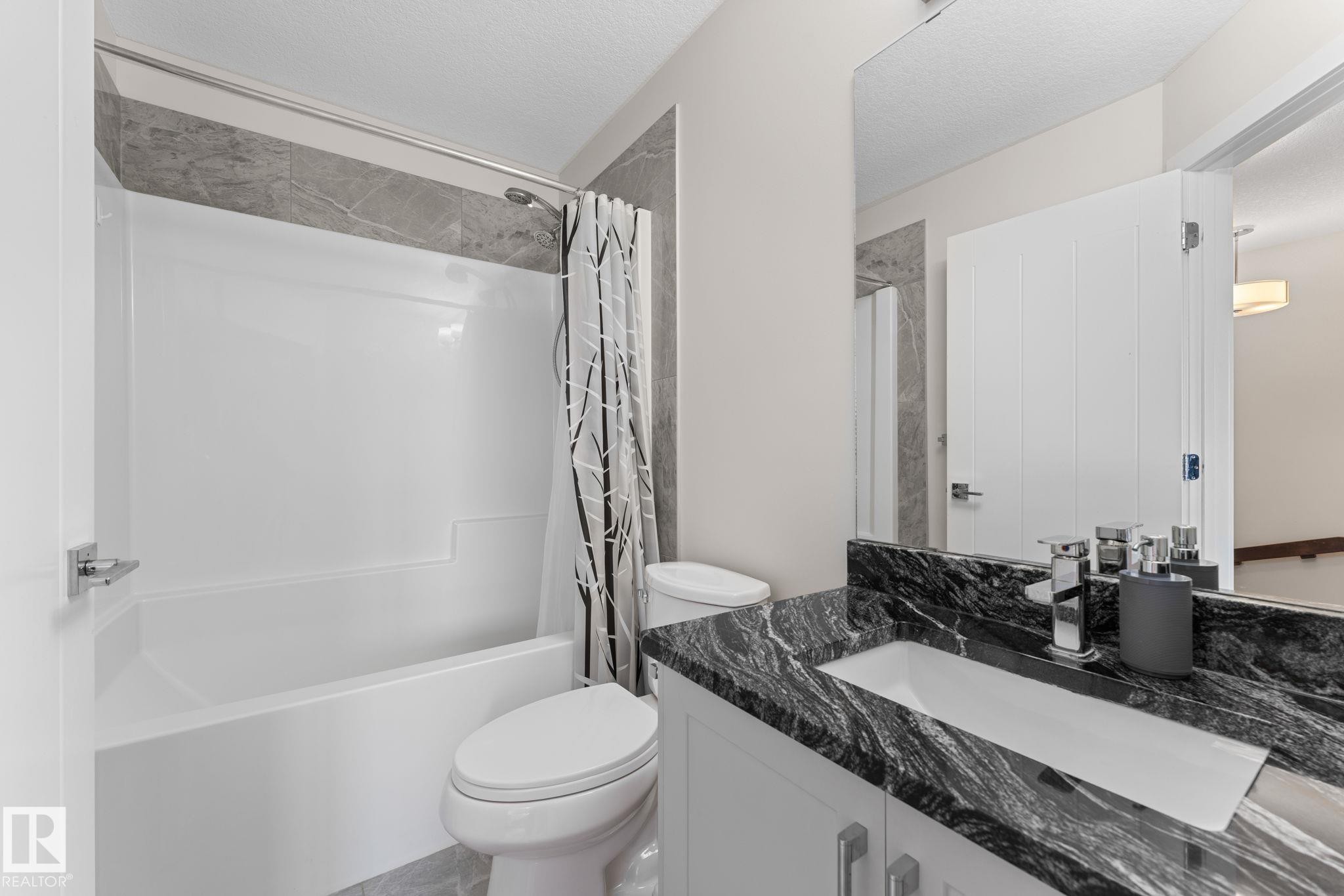 6689 Cardinal Road, Edmonton, AB