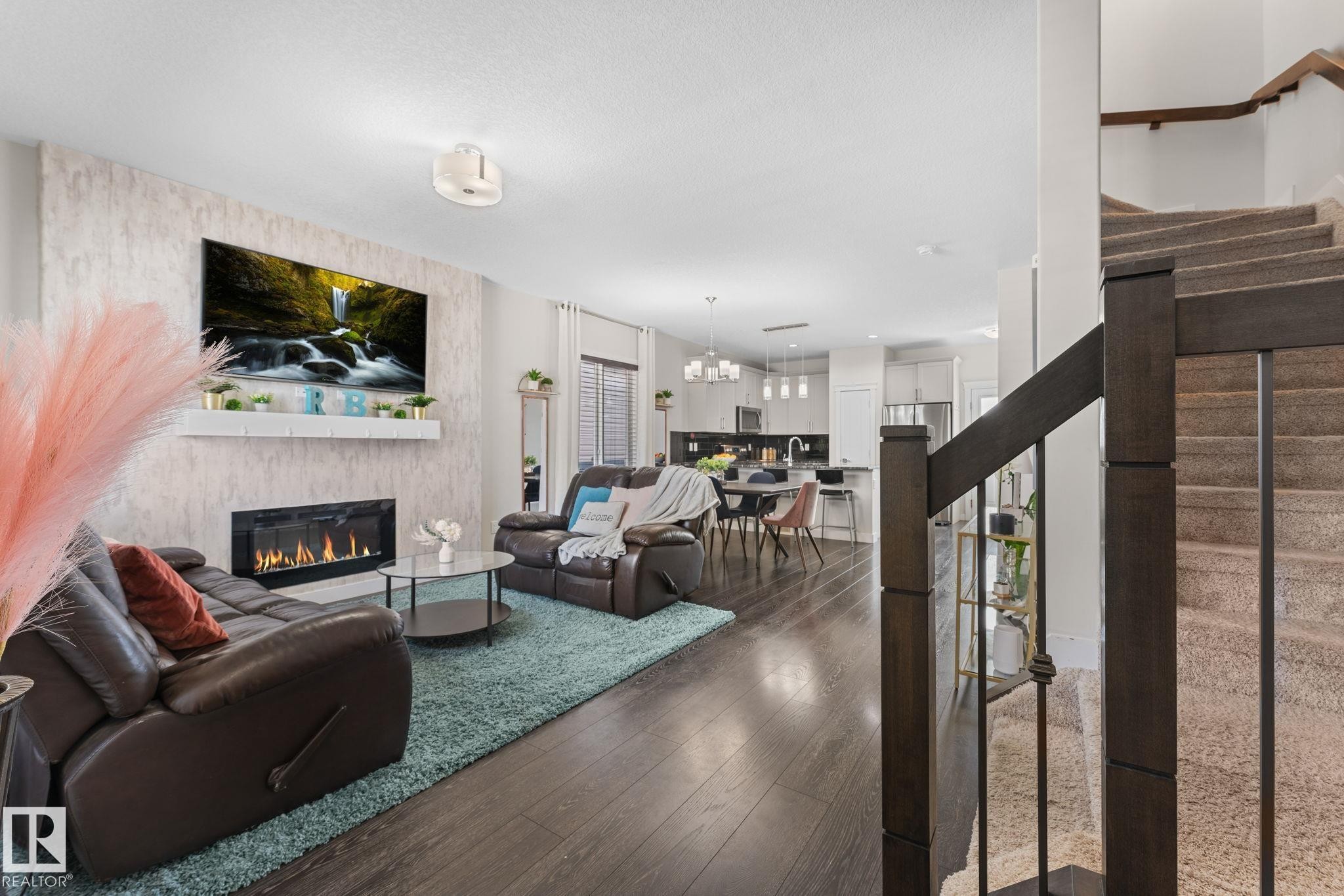 6689 Cardinal Road, Edmonton, AB