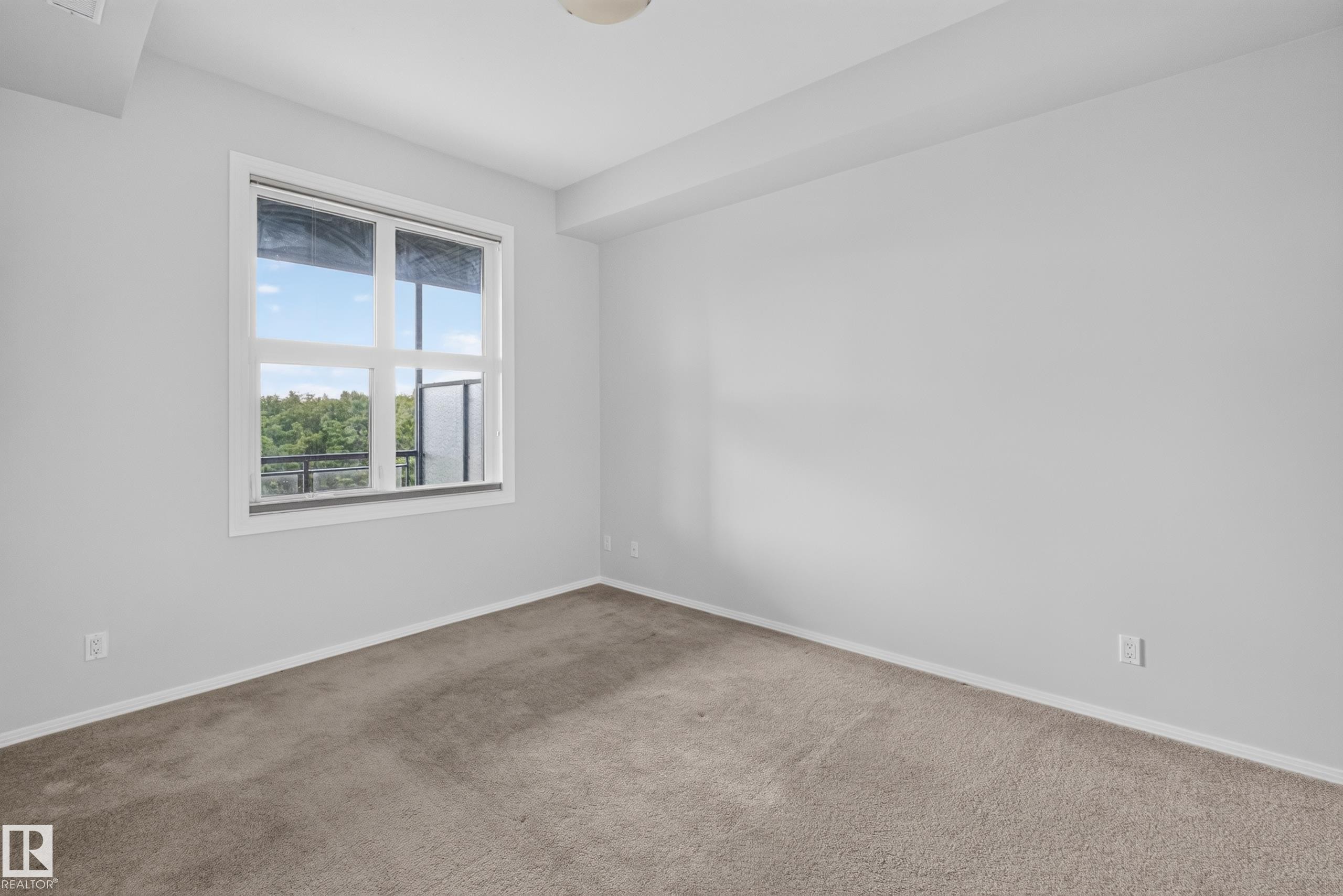 #403 10531 117 St Nw, Edmonton, AB - Indoor Photo Showing Other Room