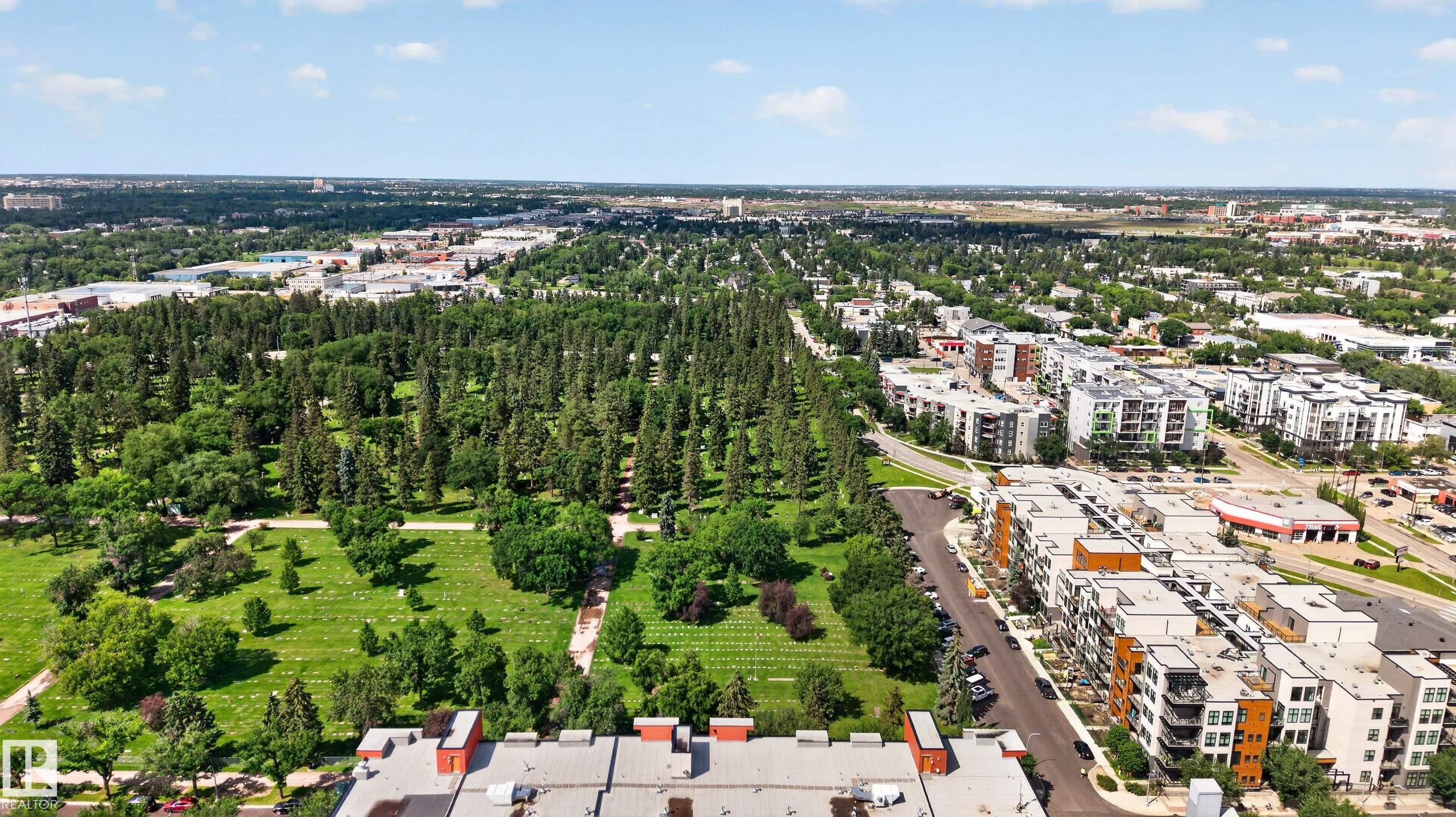 #403 10531 117 St Nw, Edmonton, AB - Outdoor With View