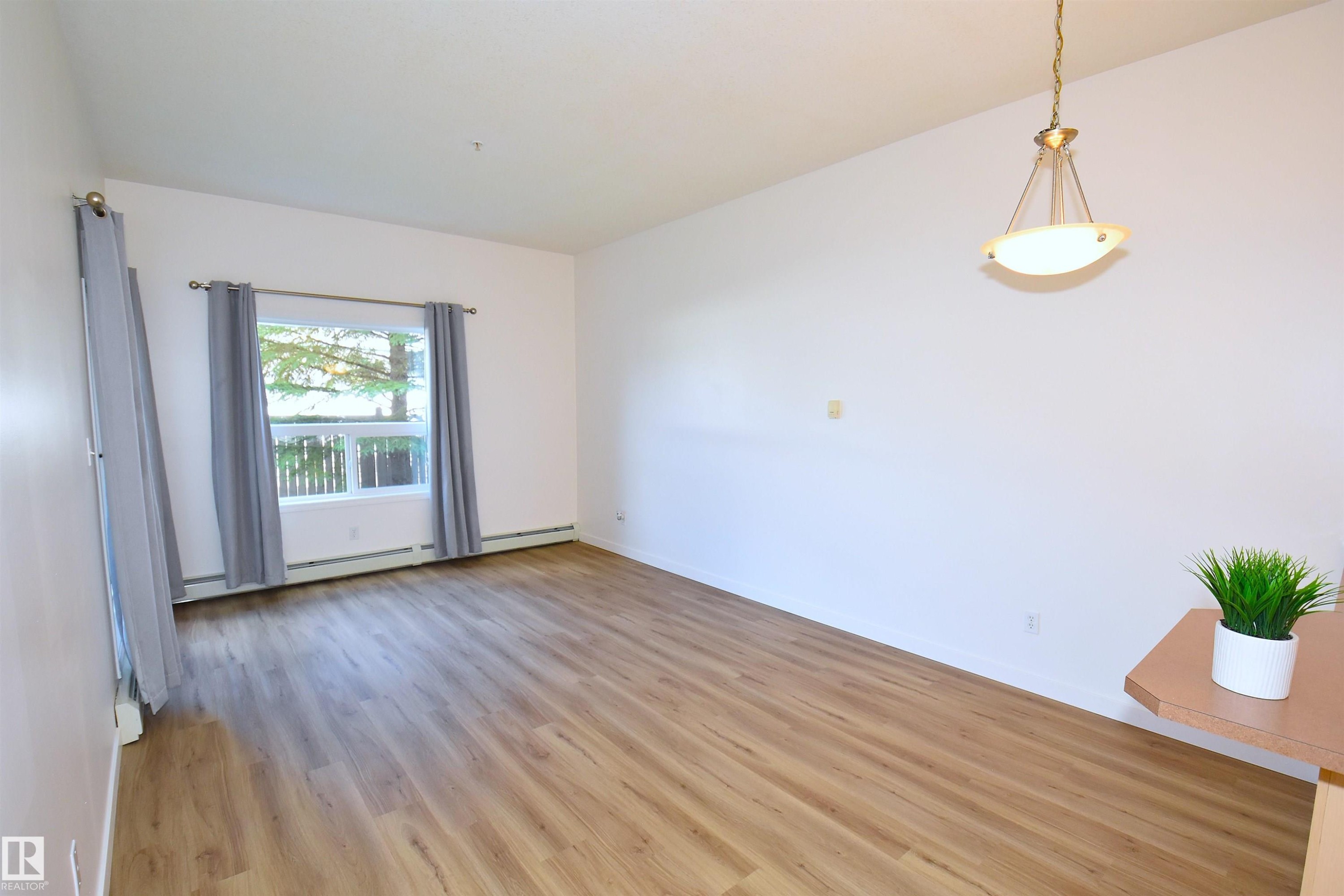 103 4310 33 Street, Stony Plain, AB