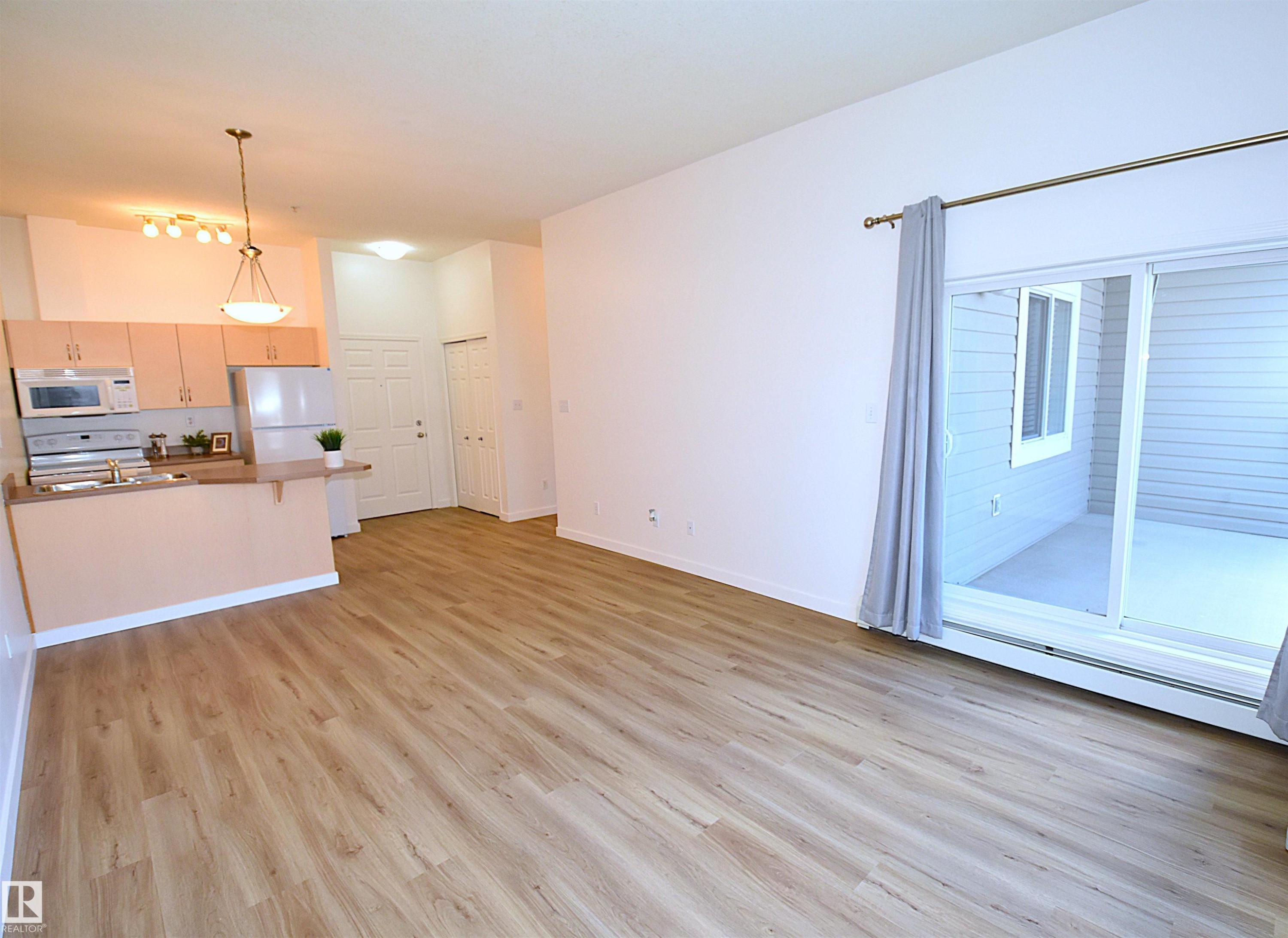 103 4310 33 Street, Stony Plain, AB