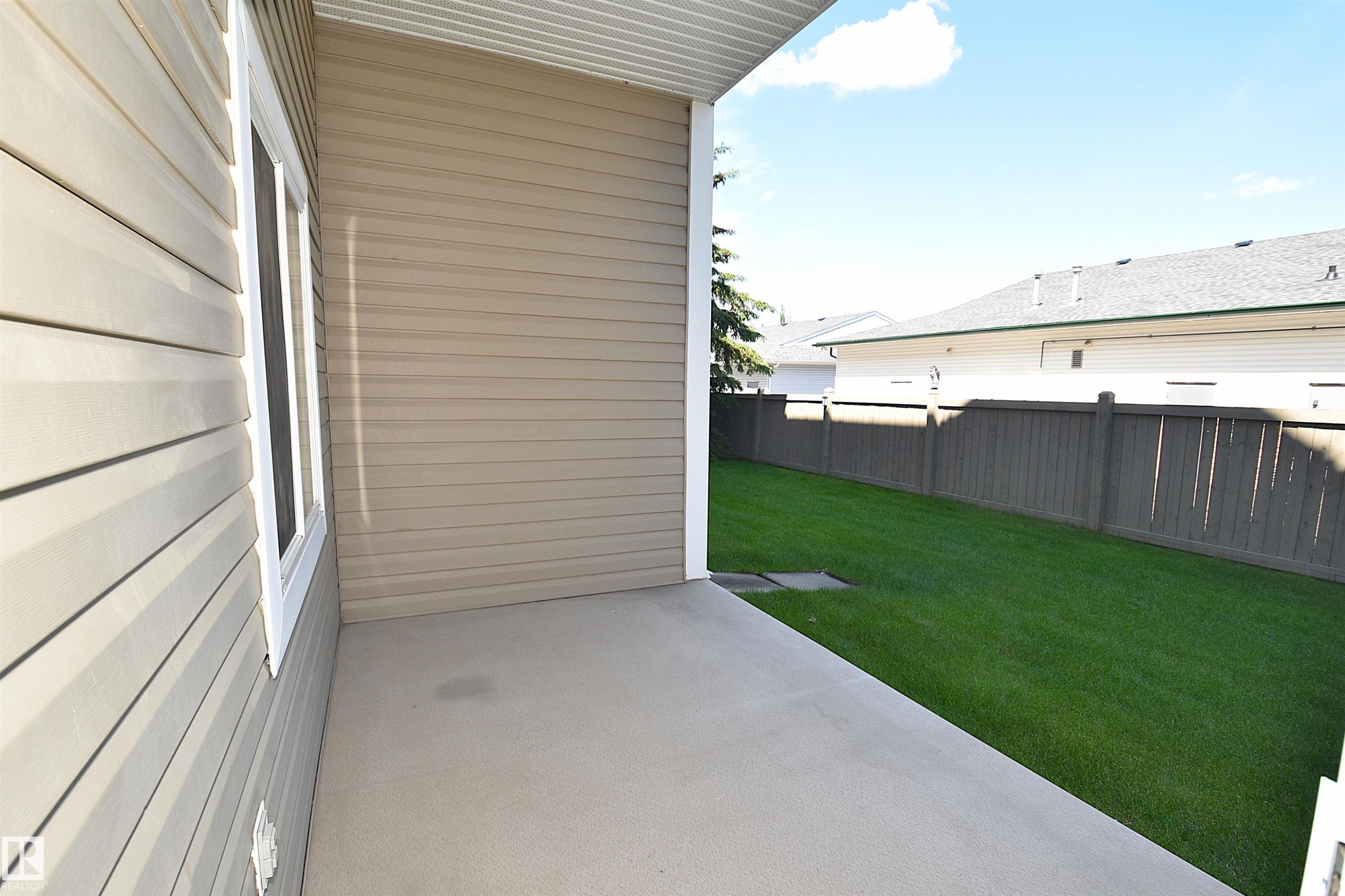 103 4310 33 Street, Stony Plain, AB