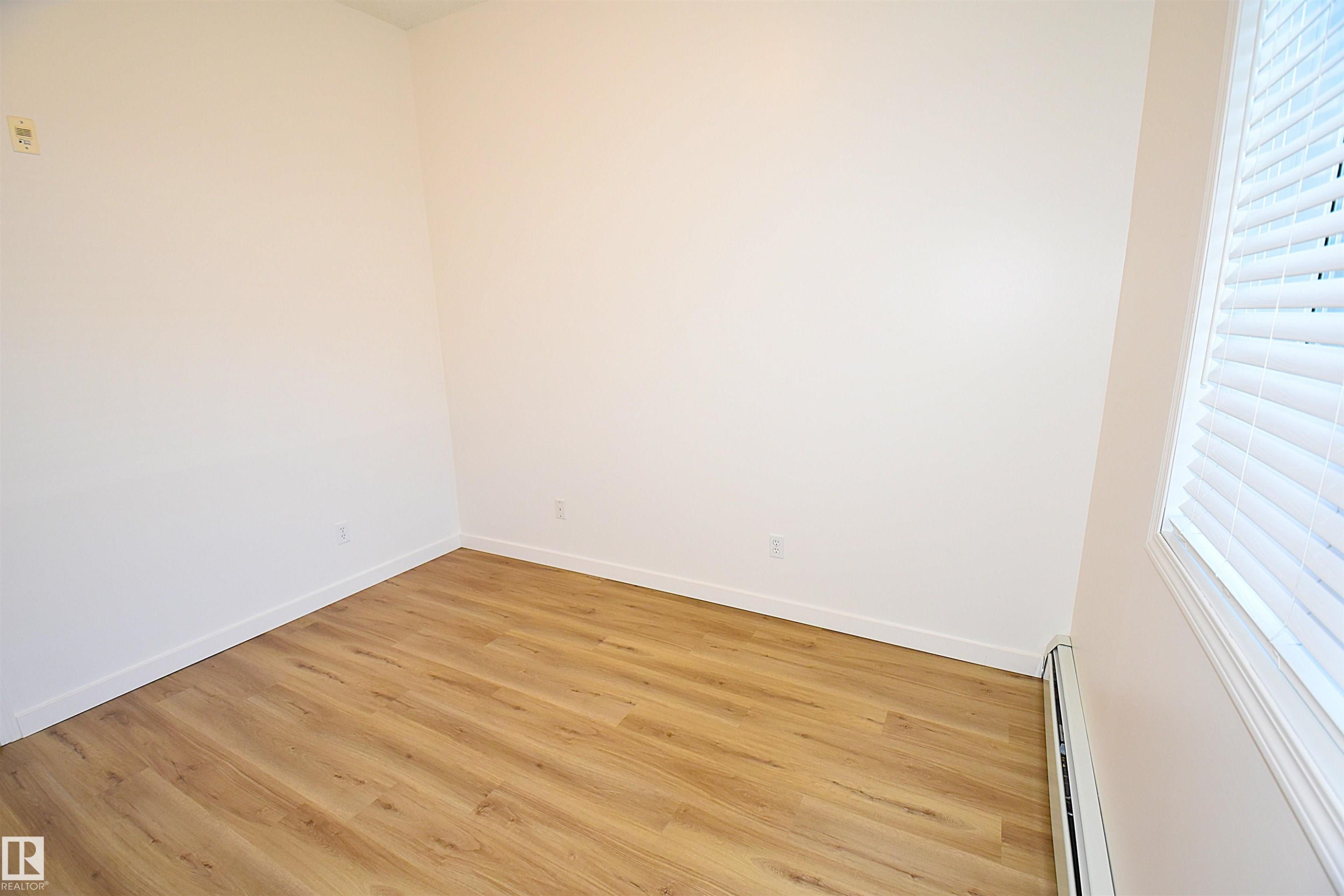 103 4310 33 Street, Stony Plain, AB